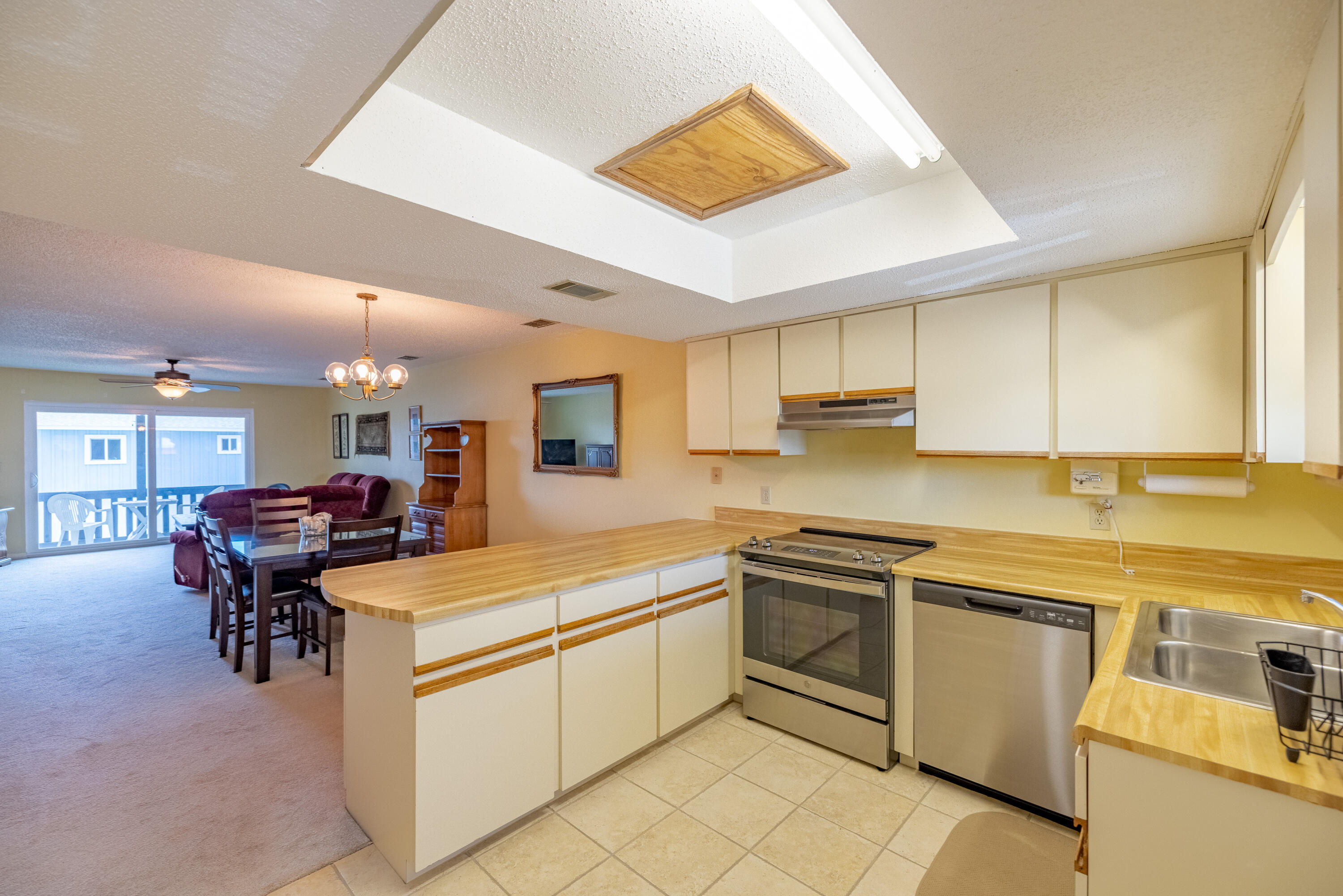 TREASURE ISLAND - Residential