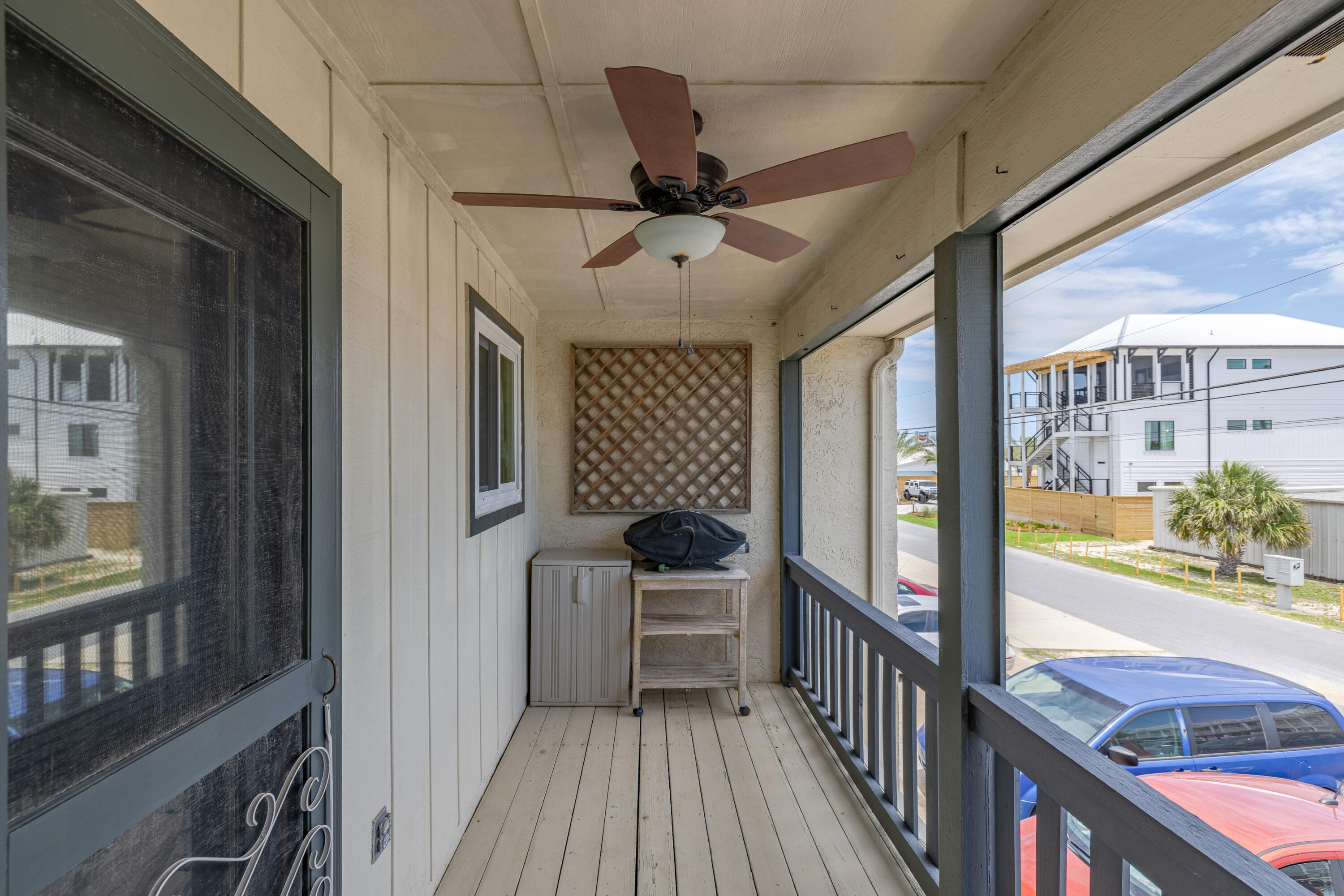 TREASURE ISLAND - Residential