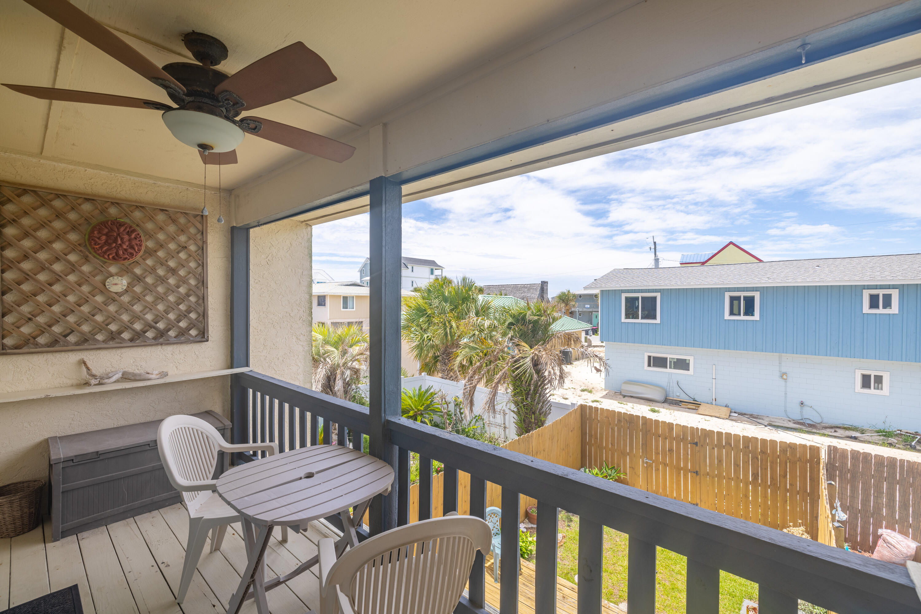 TREASURE ISLAND - Residential