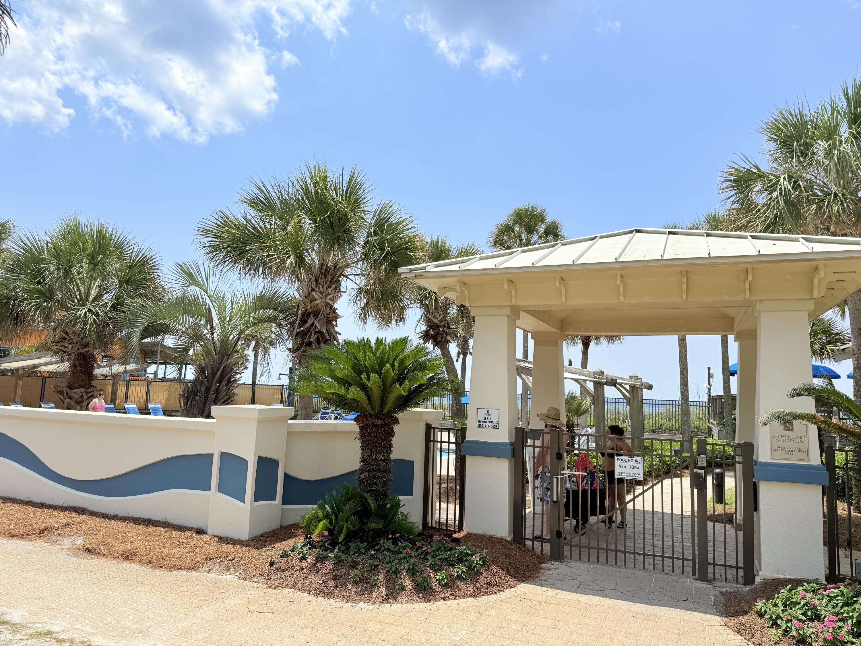 STERLING SHORES - Residential