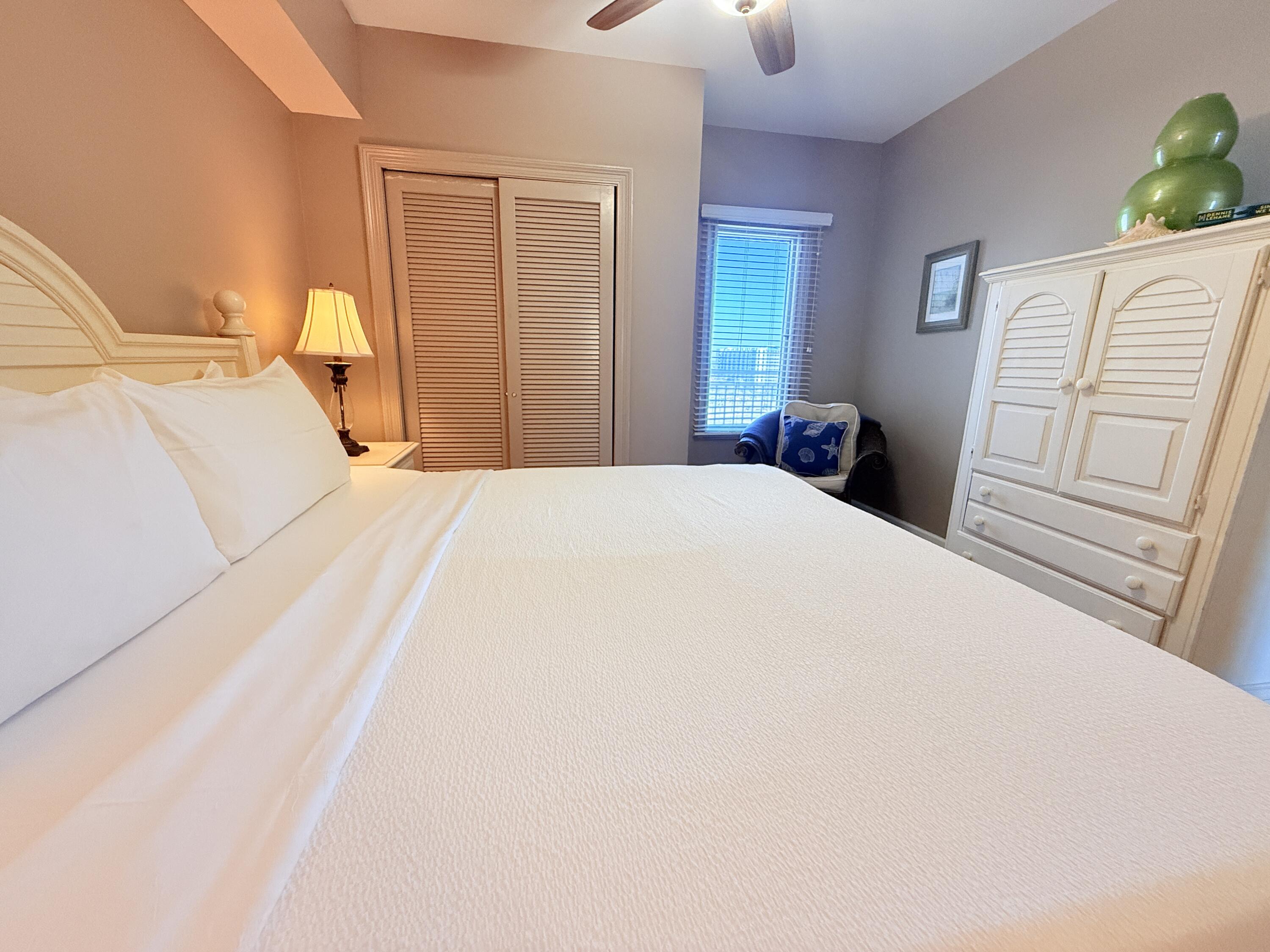 STERLING SHORES - Residential