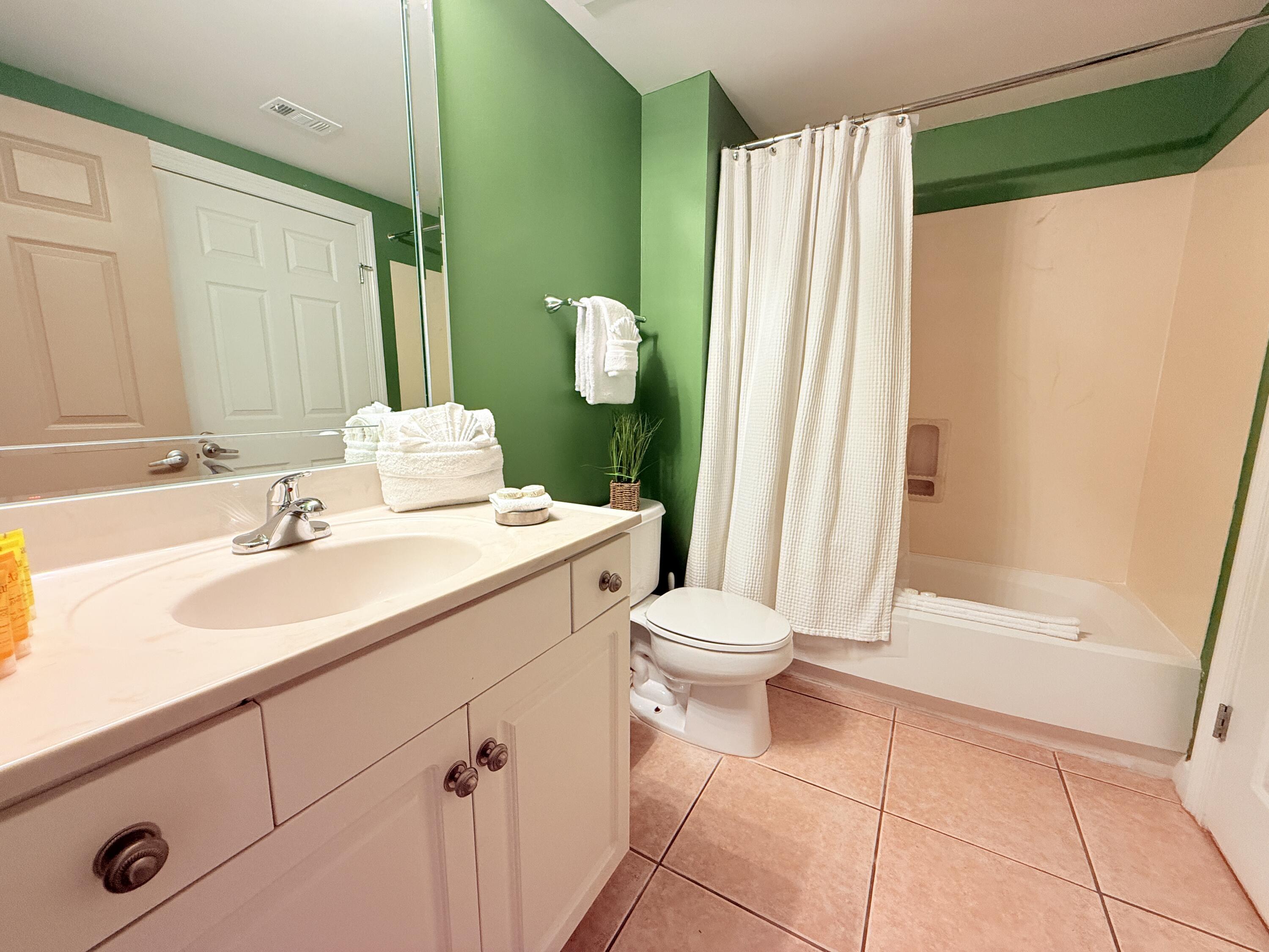 STERLING SHORES - Residential