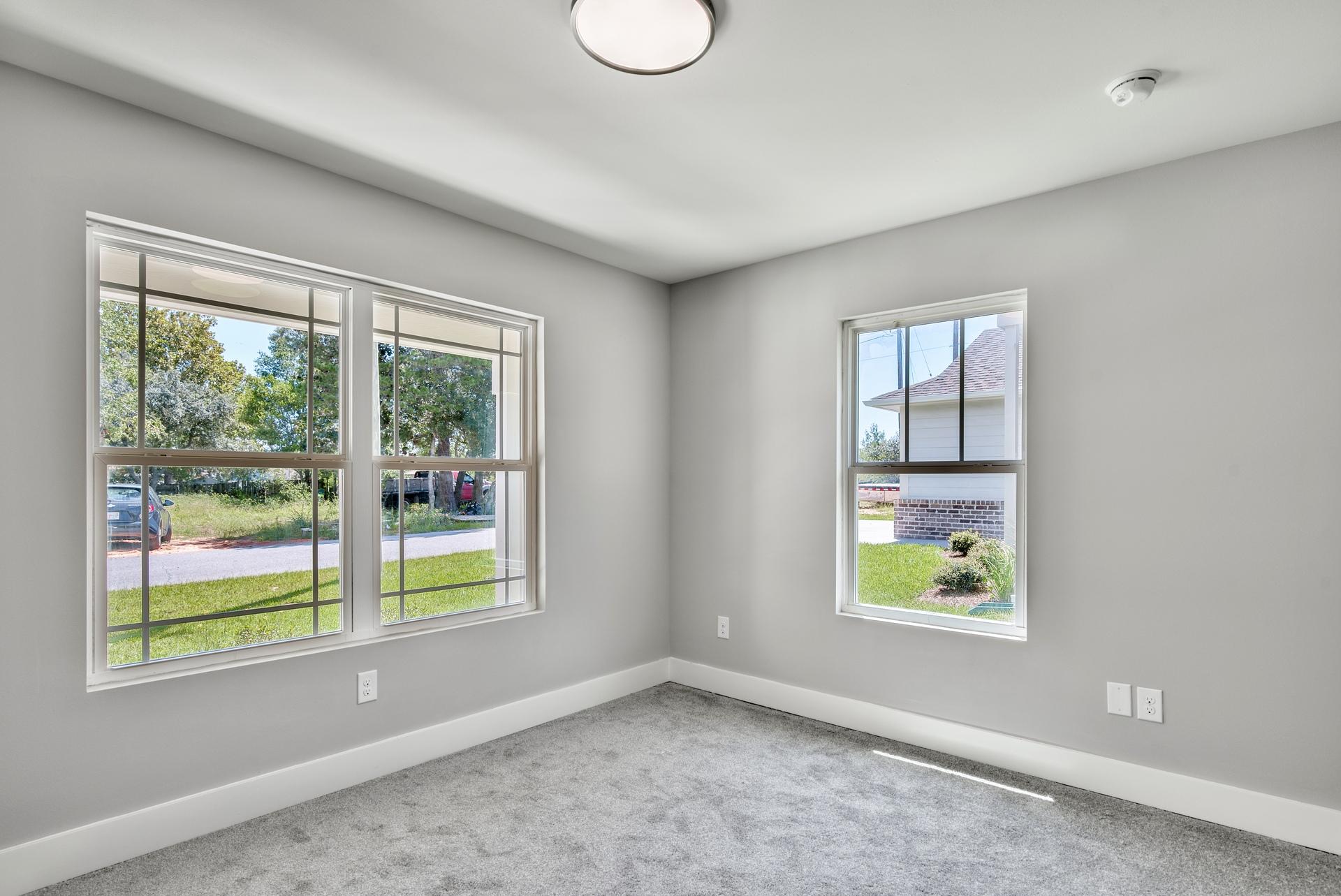 CRESCENT SHORES - Residential