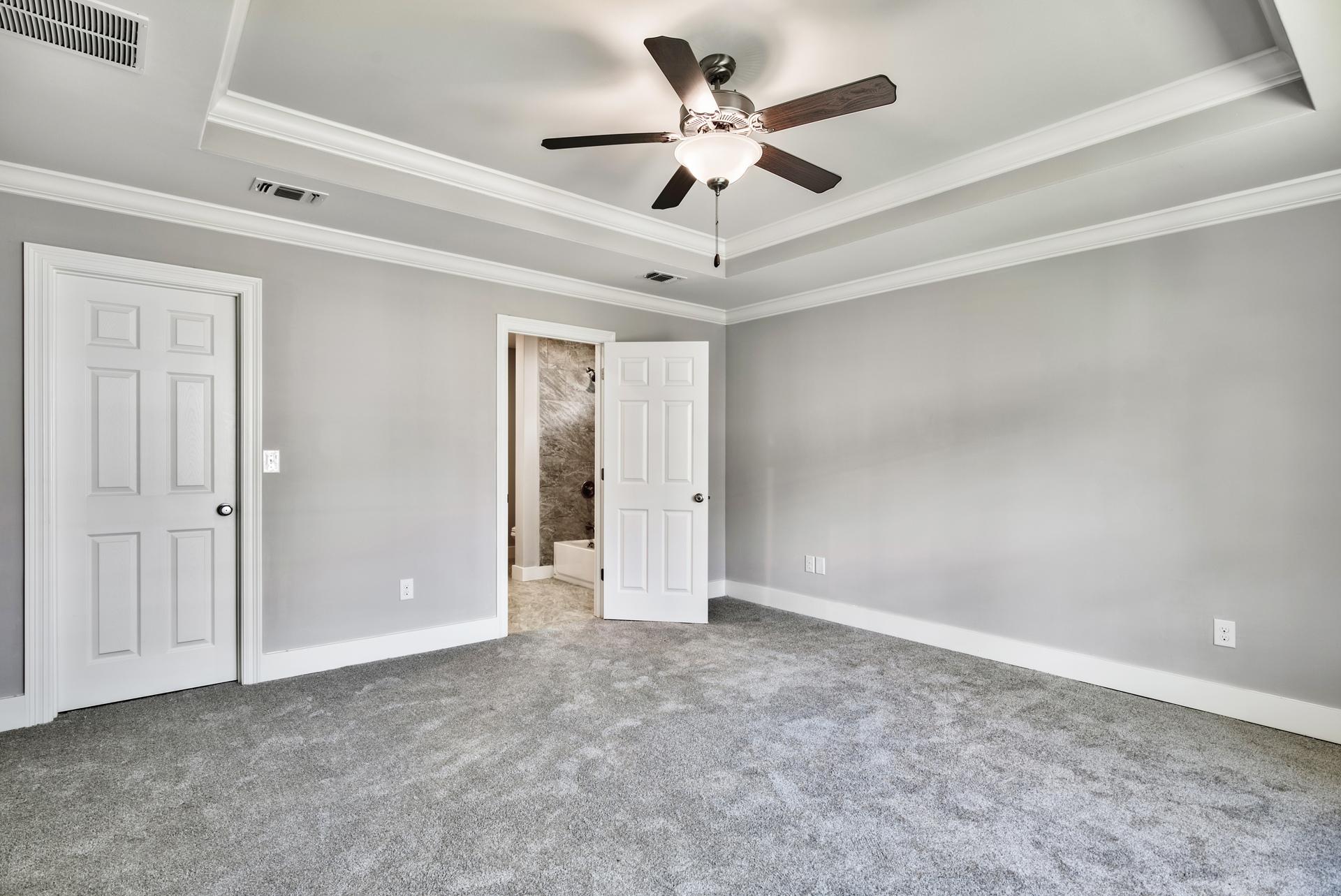 CRESCENT SHORES - Residential