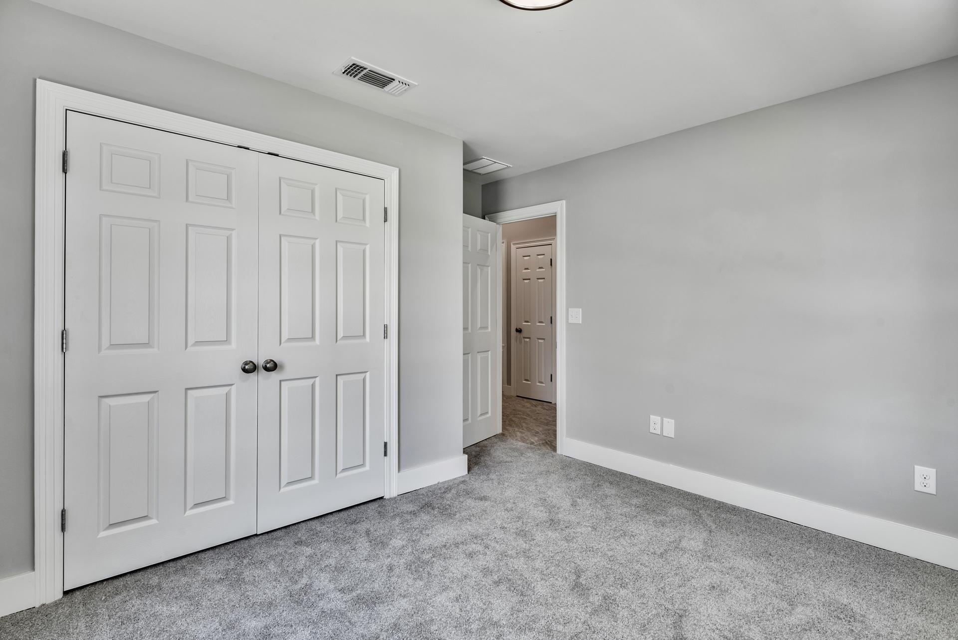 CRESCENT SHORES - Residential