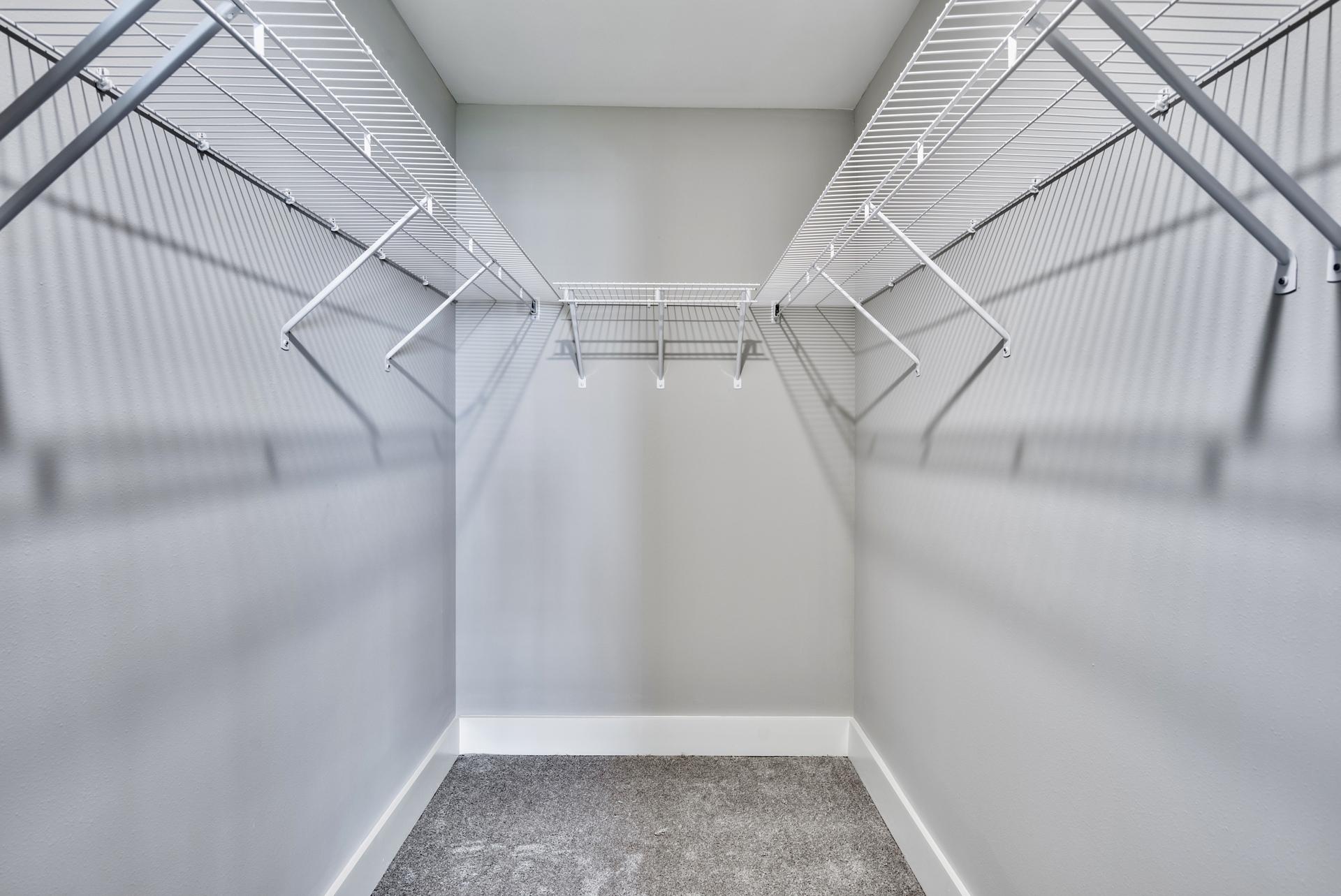 CRESCENT SHORES - Residential