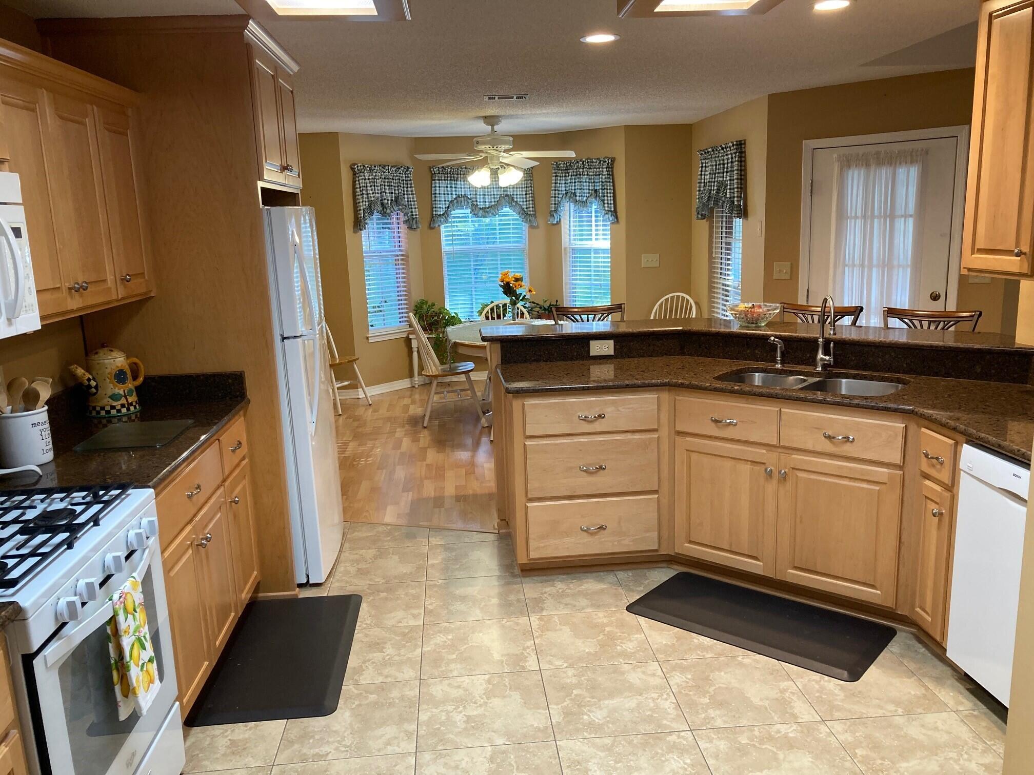 MATHISON CREEK ESTATES S/D PH 1 - Residential