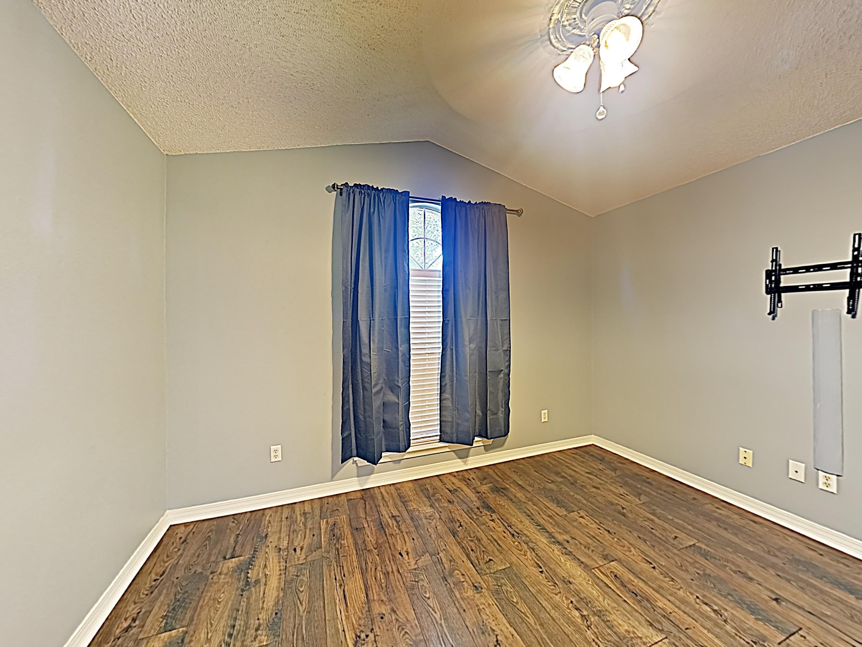 VILLA DANIELLE 1ST ADDN - Residential