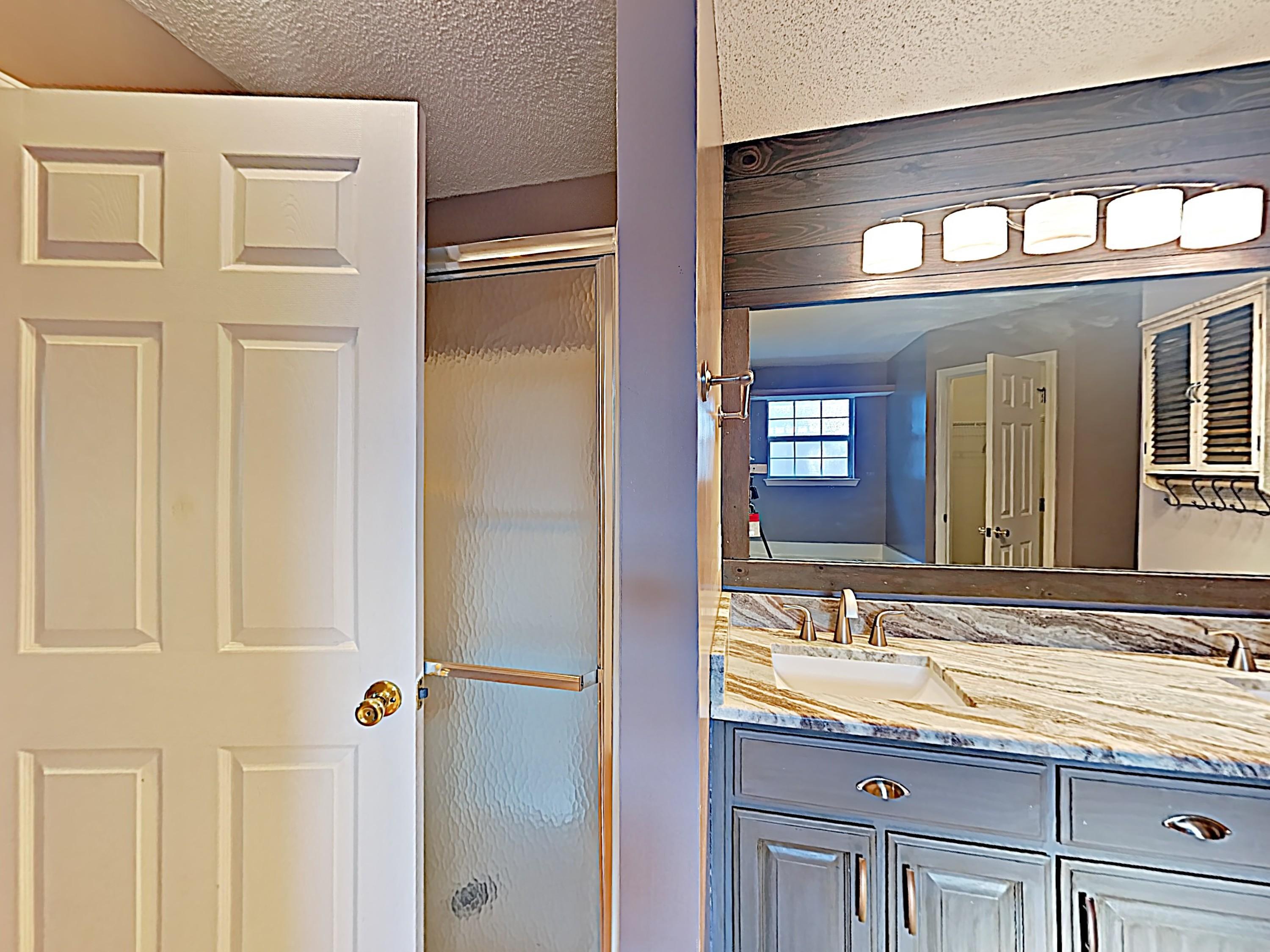 VILLA DANIELLE 1ST ADDN - Residential