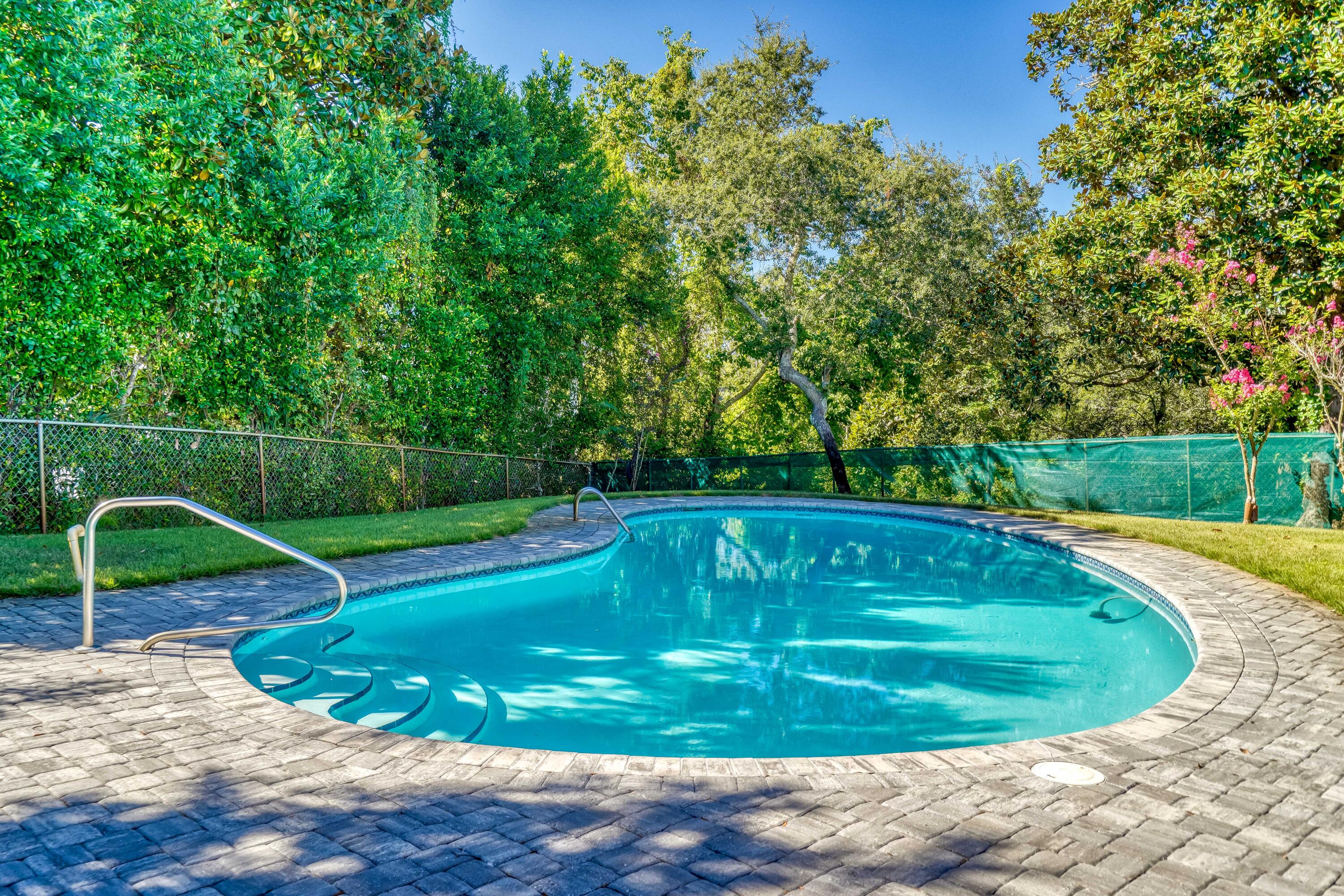 GULF PINES - Residential