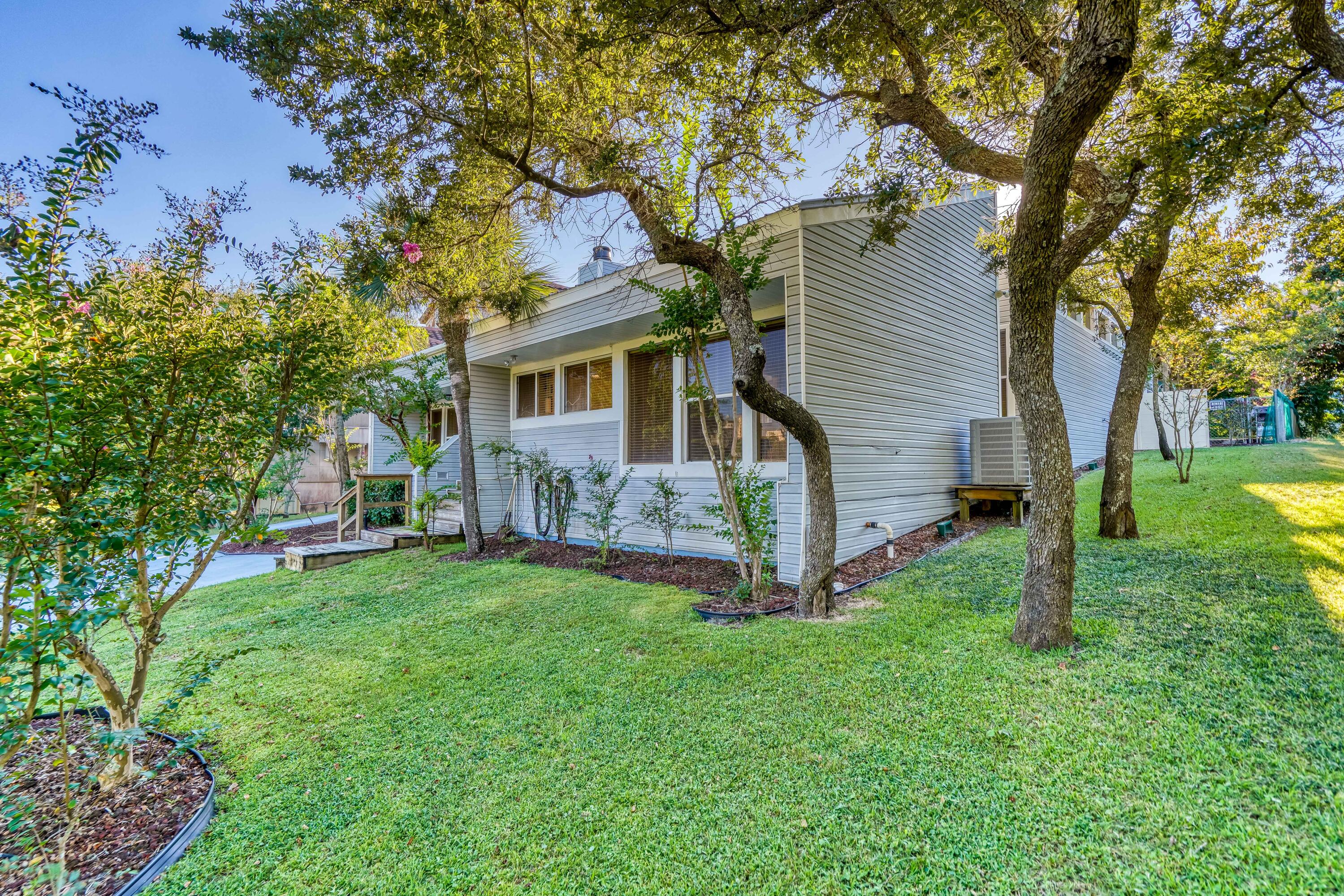 GULF PINES - Residential