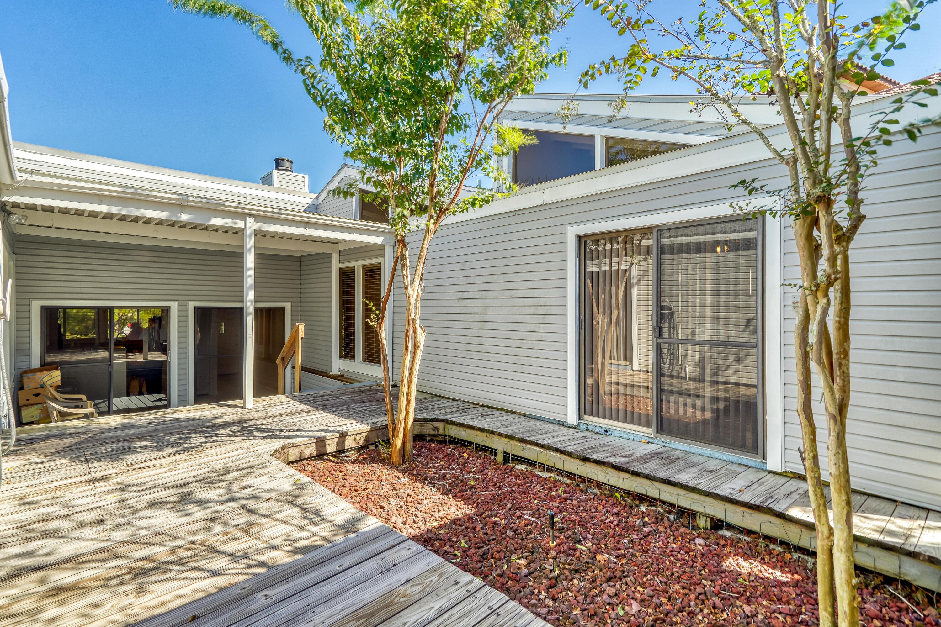 GULF PINES - Residential