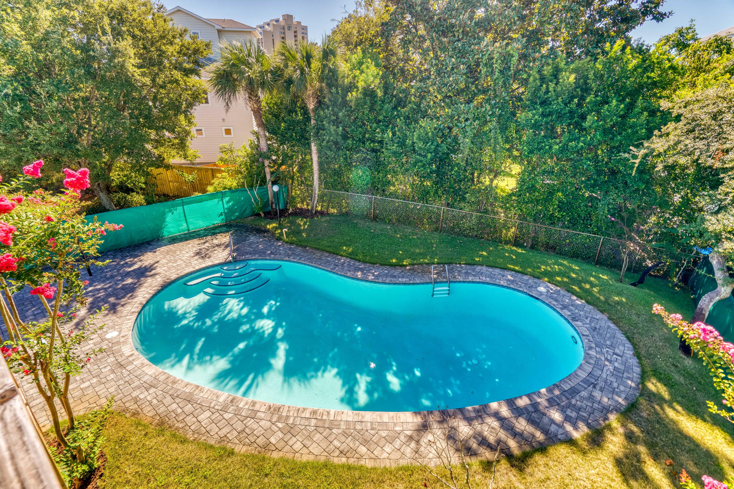 GULF PINES - Residential