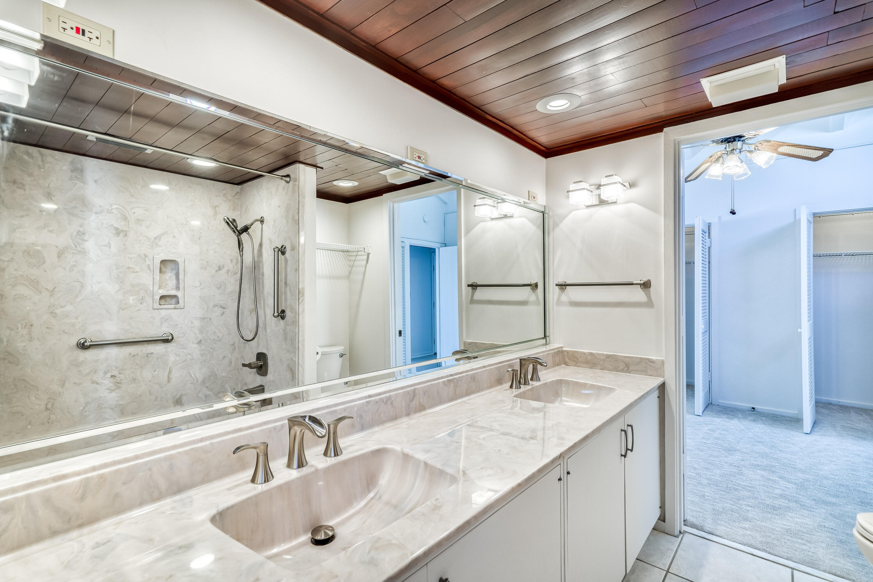 GULF PINES - Residential