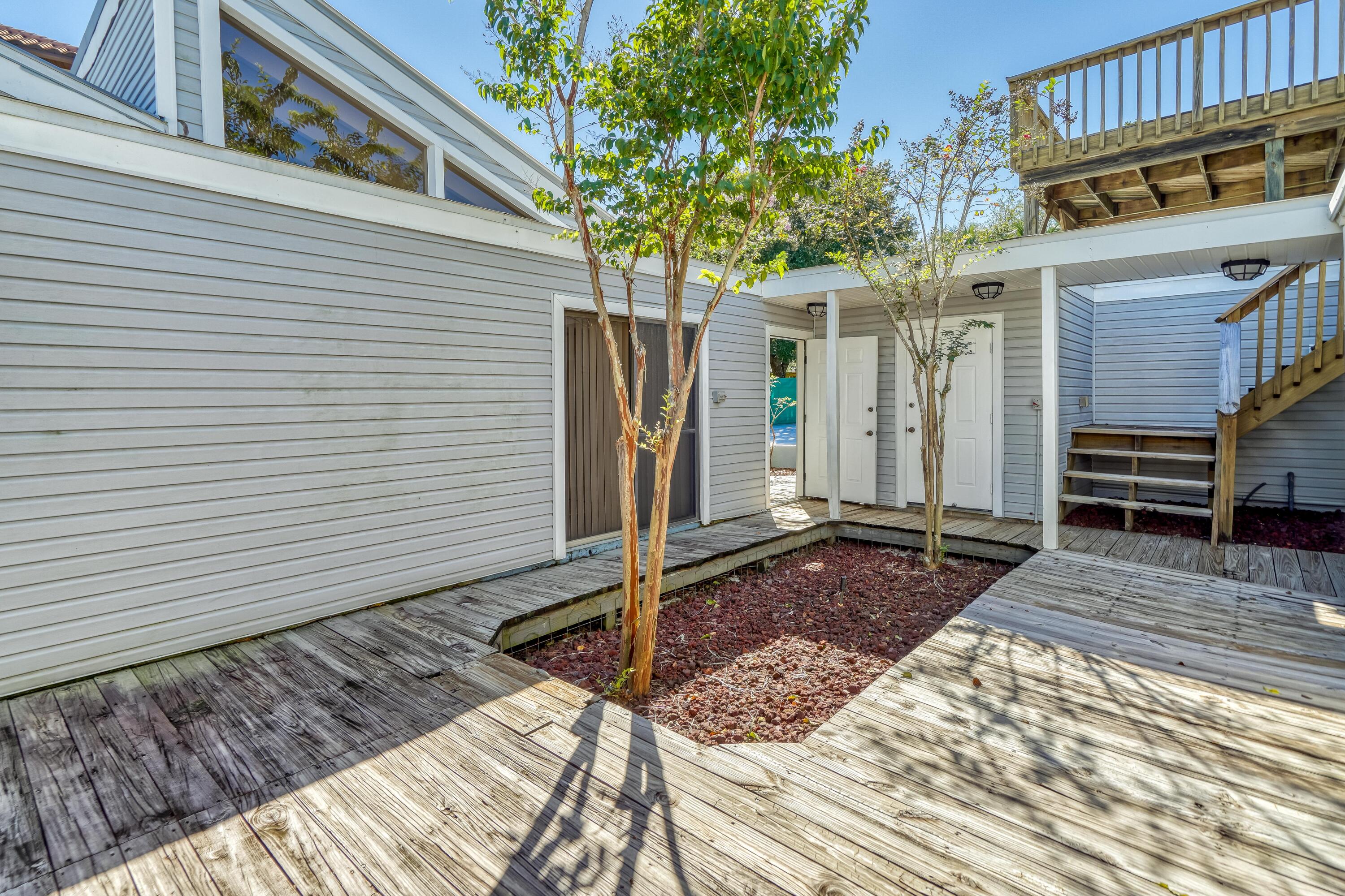 GULF PINES - Residential