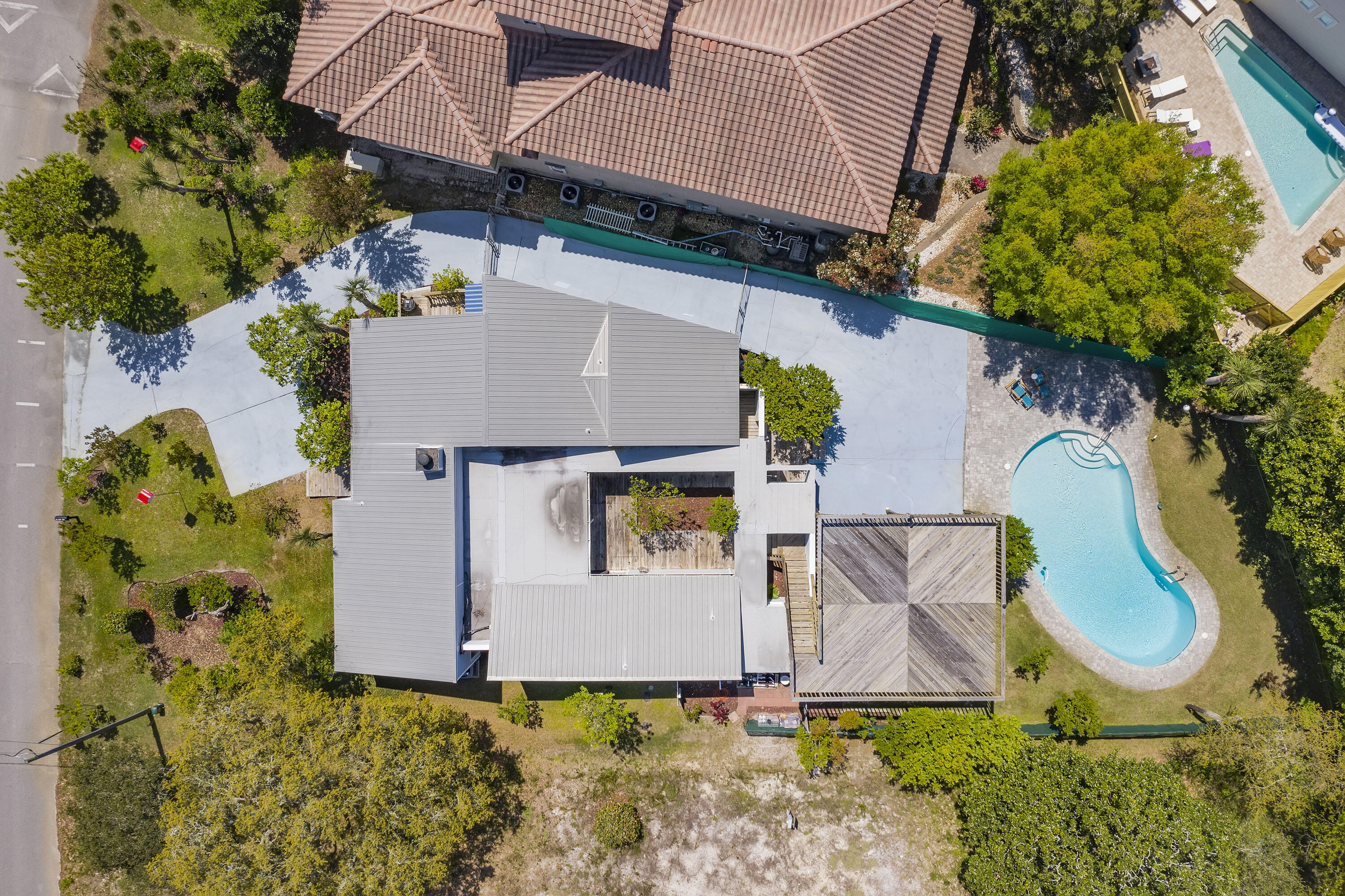 GULF PINES - Residential