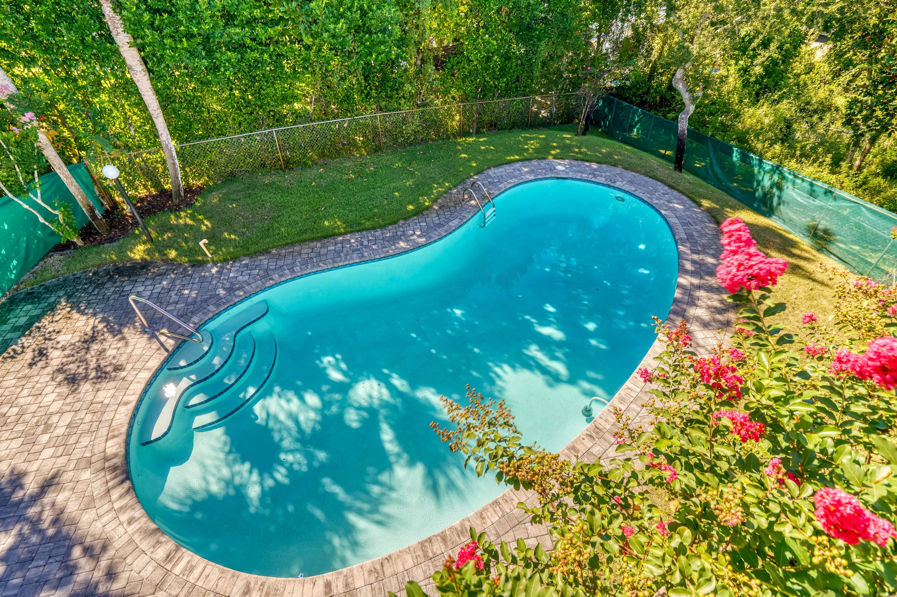 GULF PINES - Residential