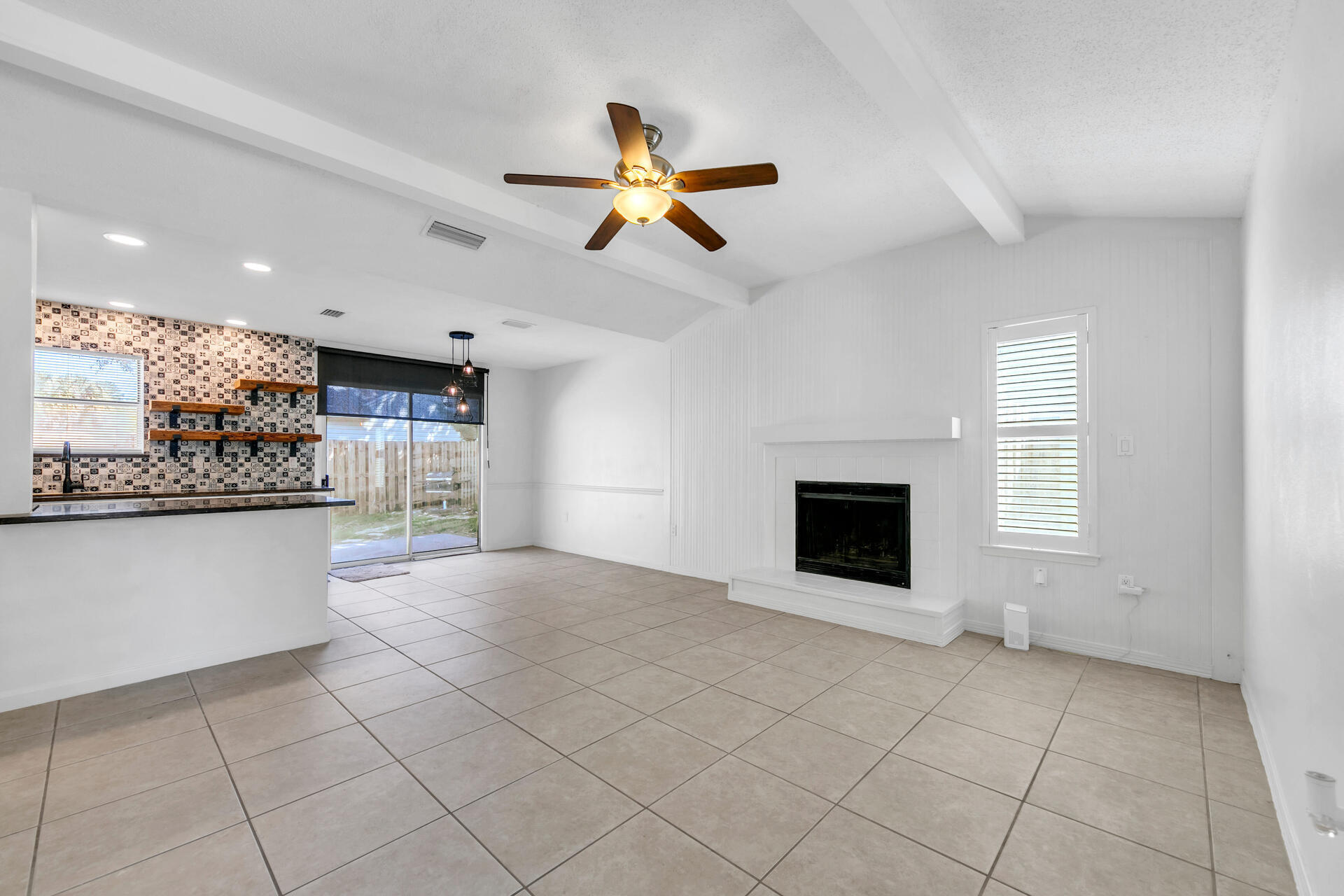 BLUE PINE VILLAGE PH 1 - Residential
