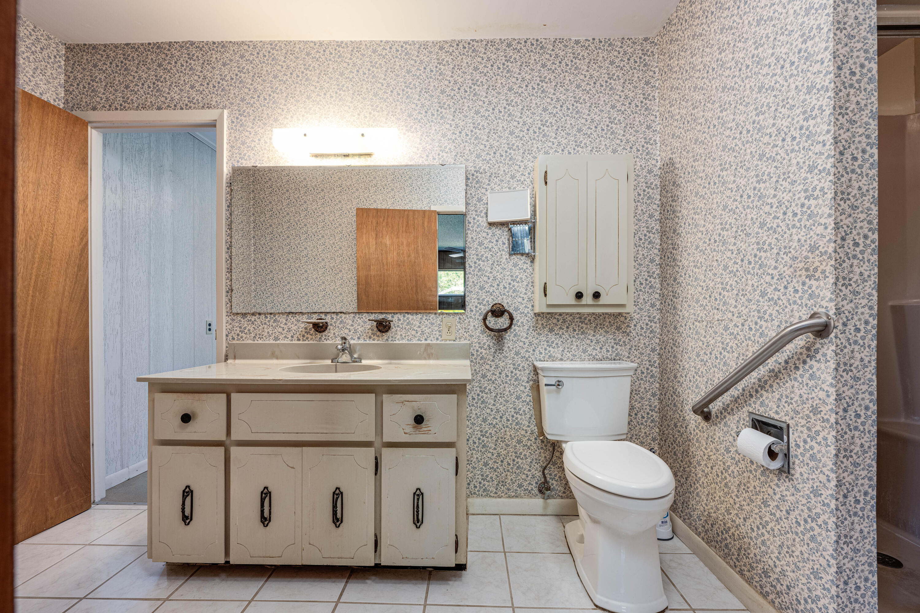 ELLIOTTS POINT 4TH ADDN - Residential