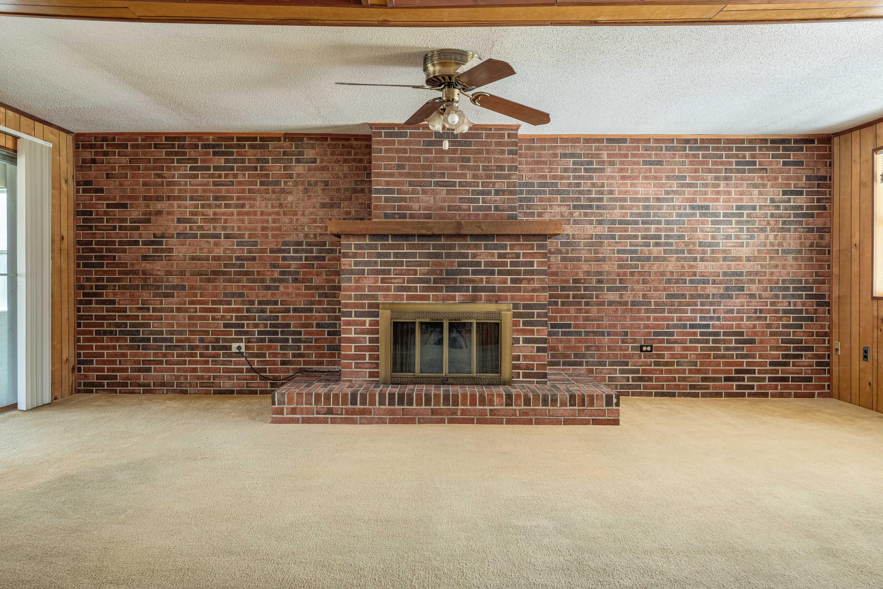 ELLIOTTS POINT 4TH ADDN - Residential