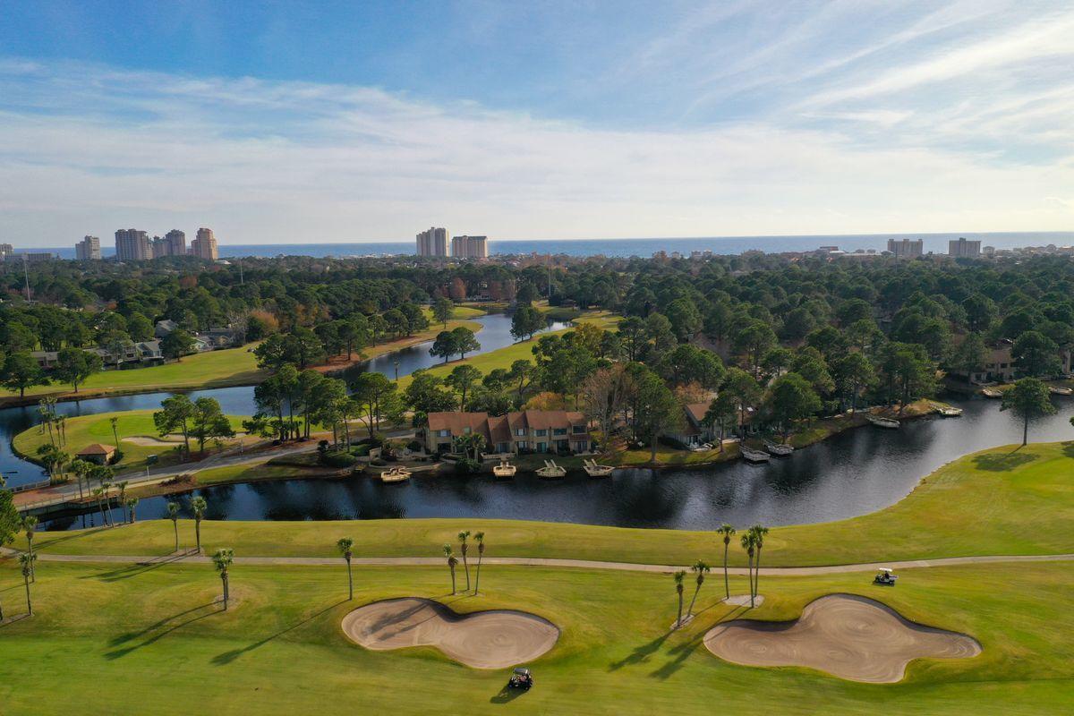 PLAYERS CLUB ON THE BAY - Residential