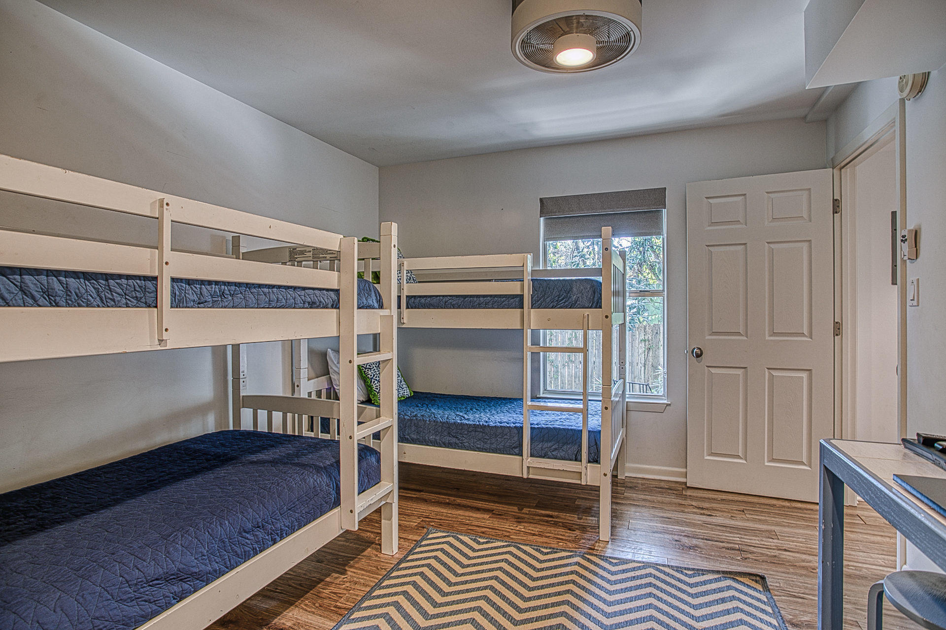 SEAGROVE 3RD ADDN - Residential