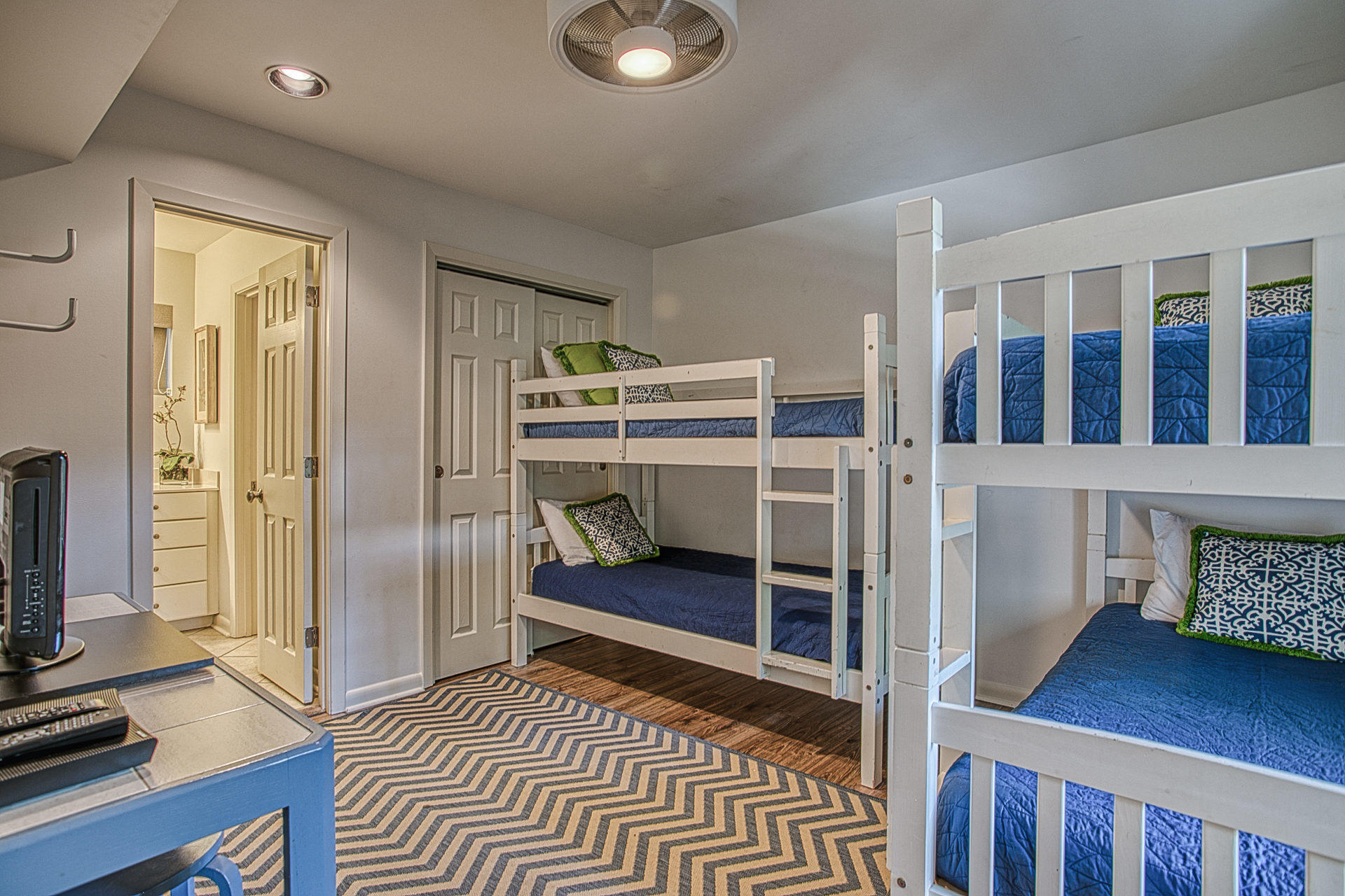 SEAGROVE 3RD ADDN - Residential