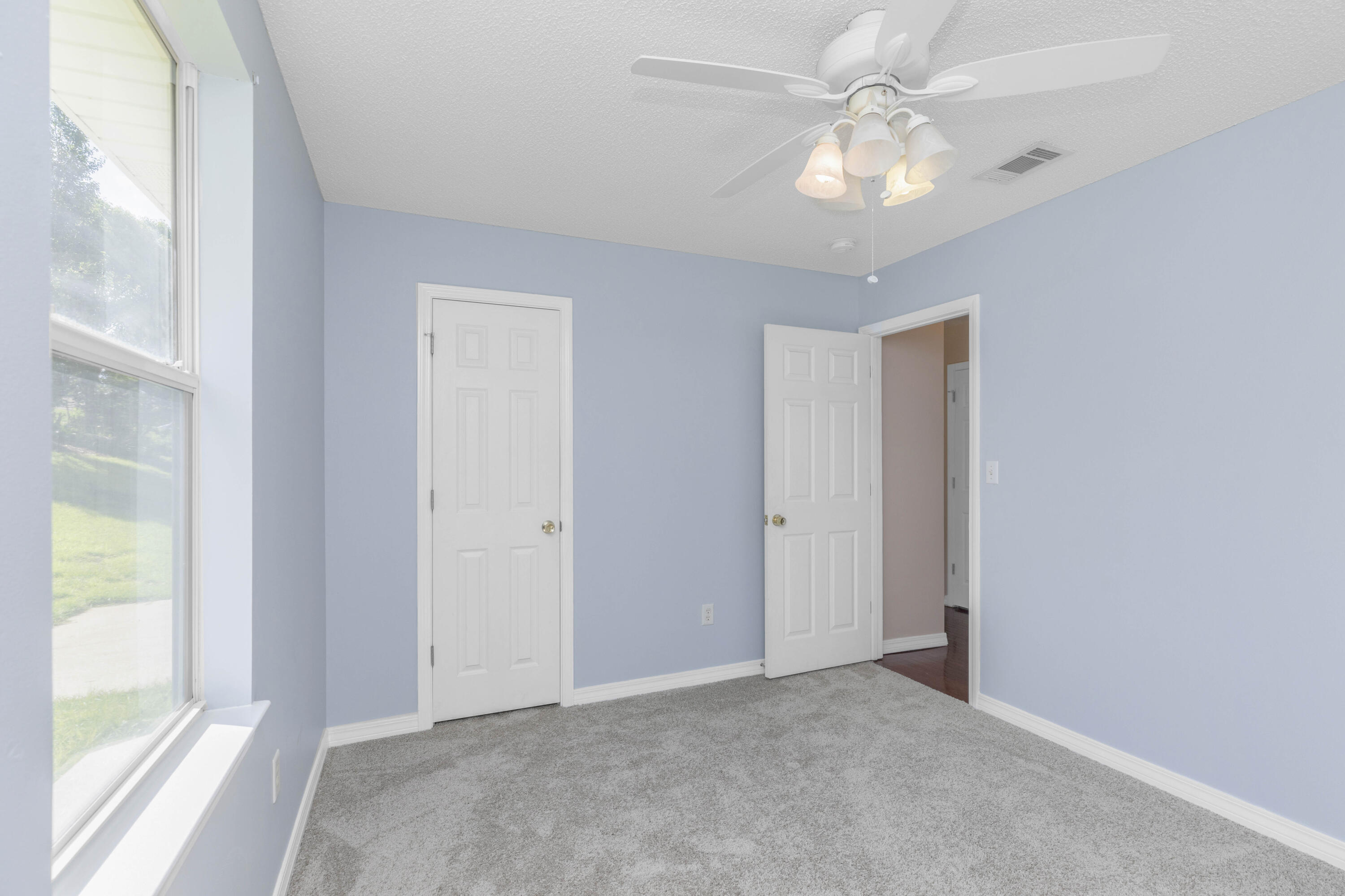 NORTHVIEW ESTATES 7TH ADDN - Residential