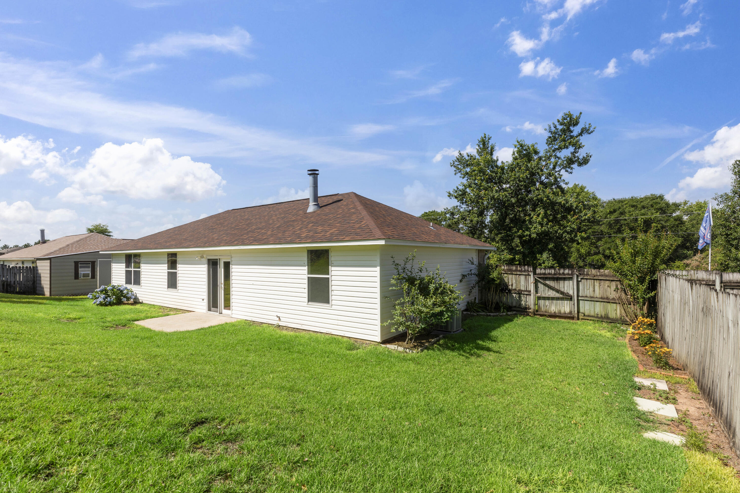 NORTHVIEW ESTATES 7TH ADDN - Residential