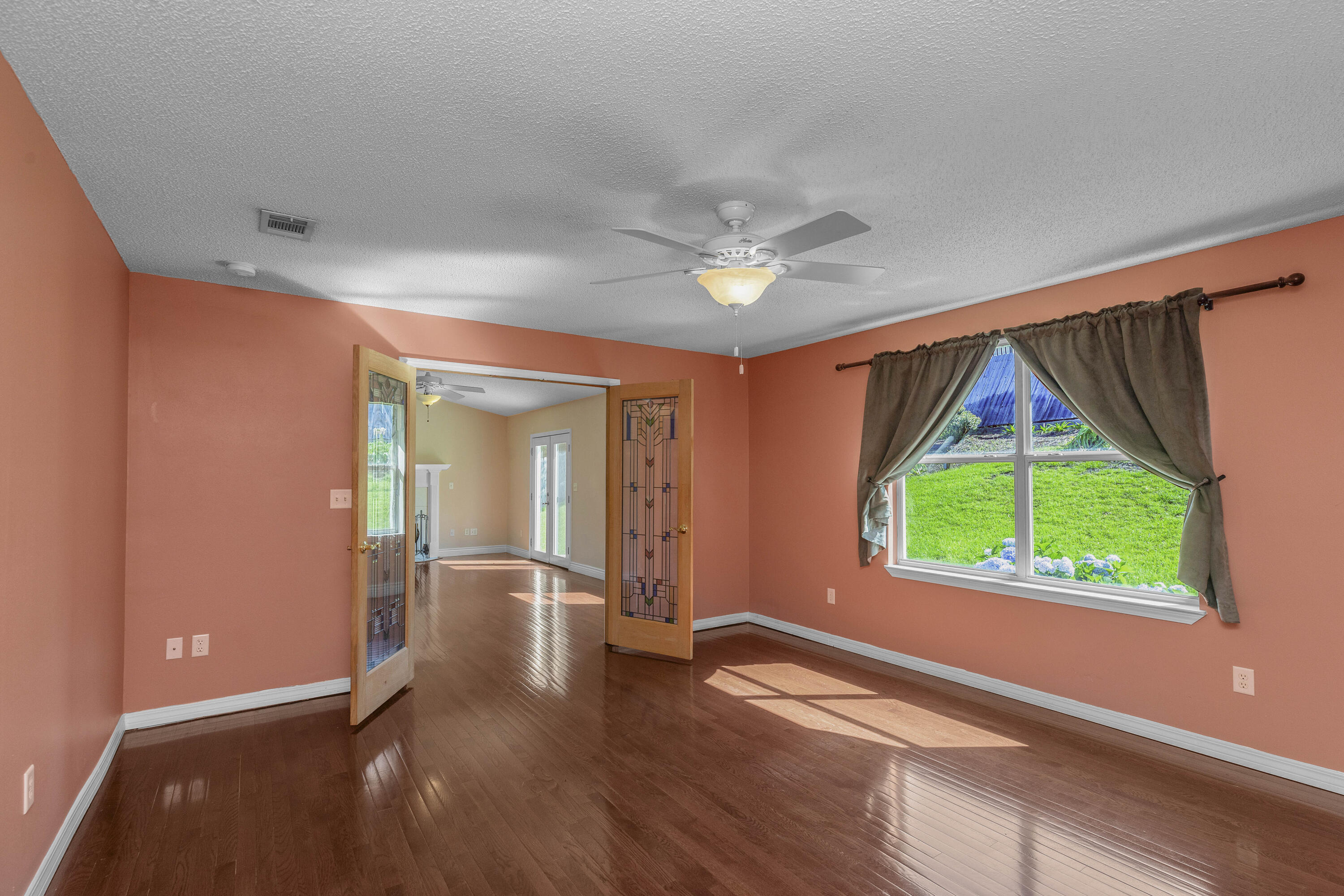 NORTHVIEW ESTATES 7TH ADDN - Residential