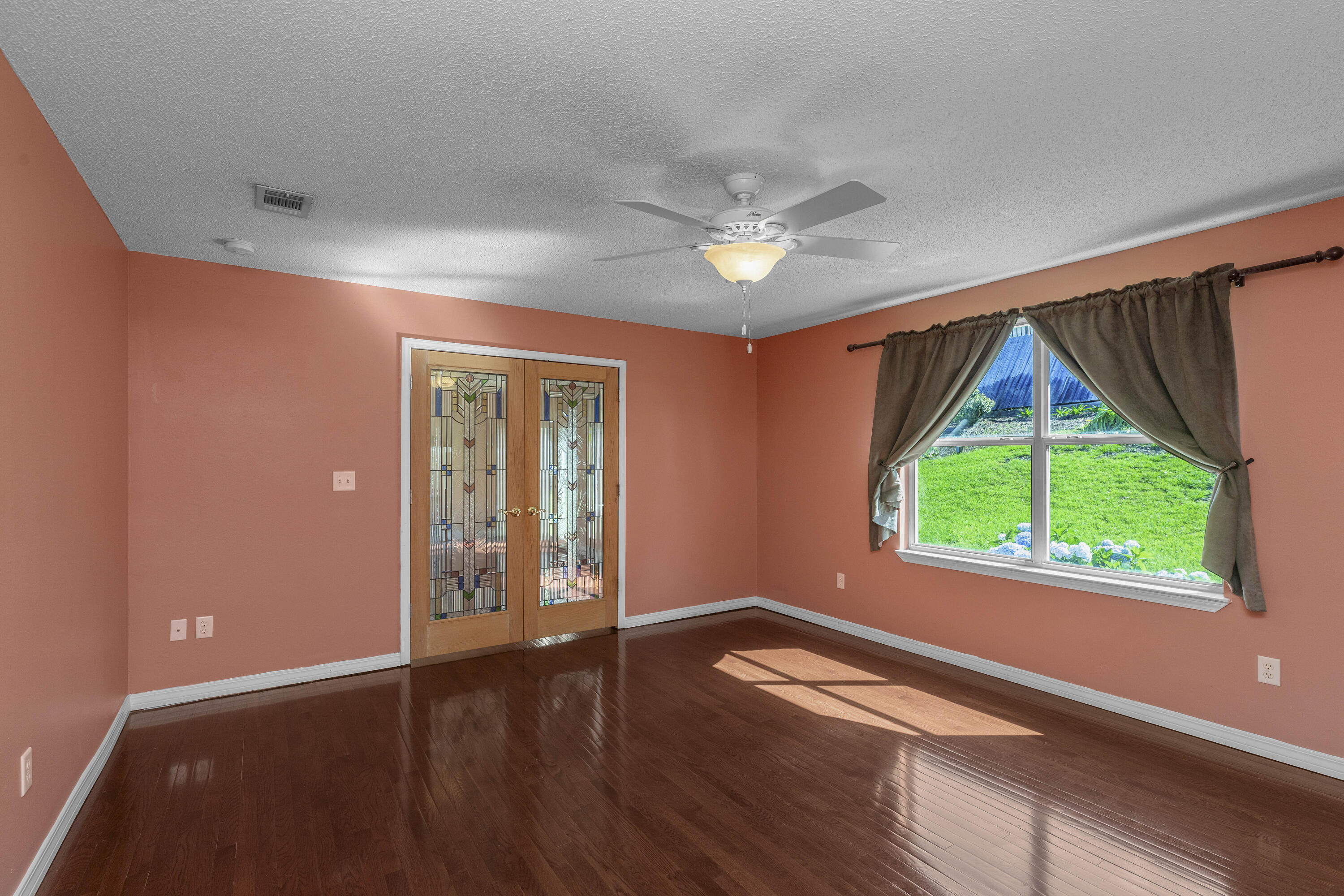 NORTHVIEW ESTATES 7TH ADDN - Residential