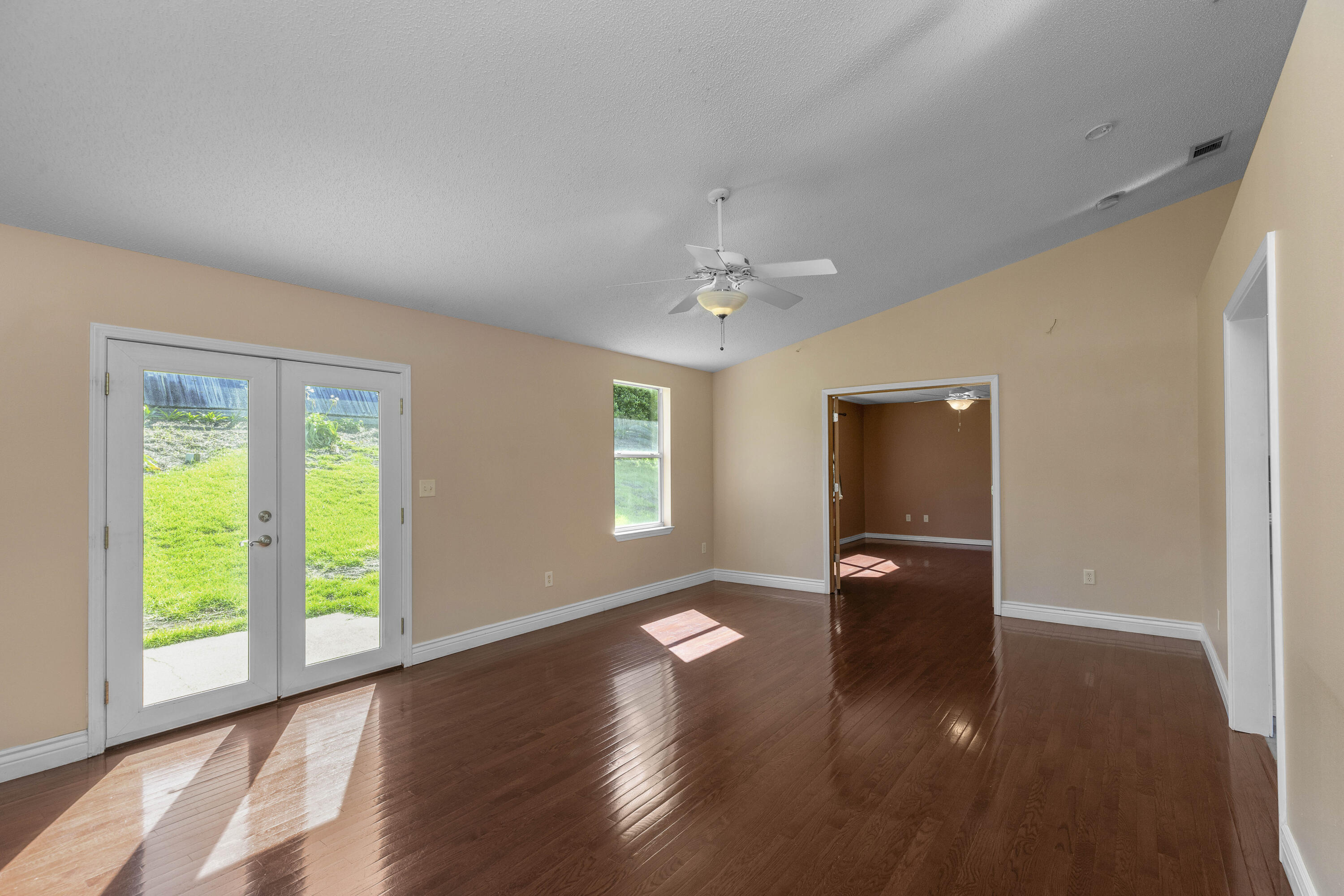 NORTHVIEW ESTATES 7TH ADDN - Residential