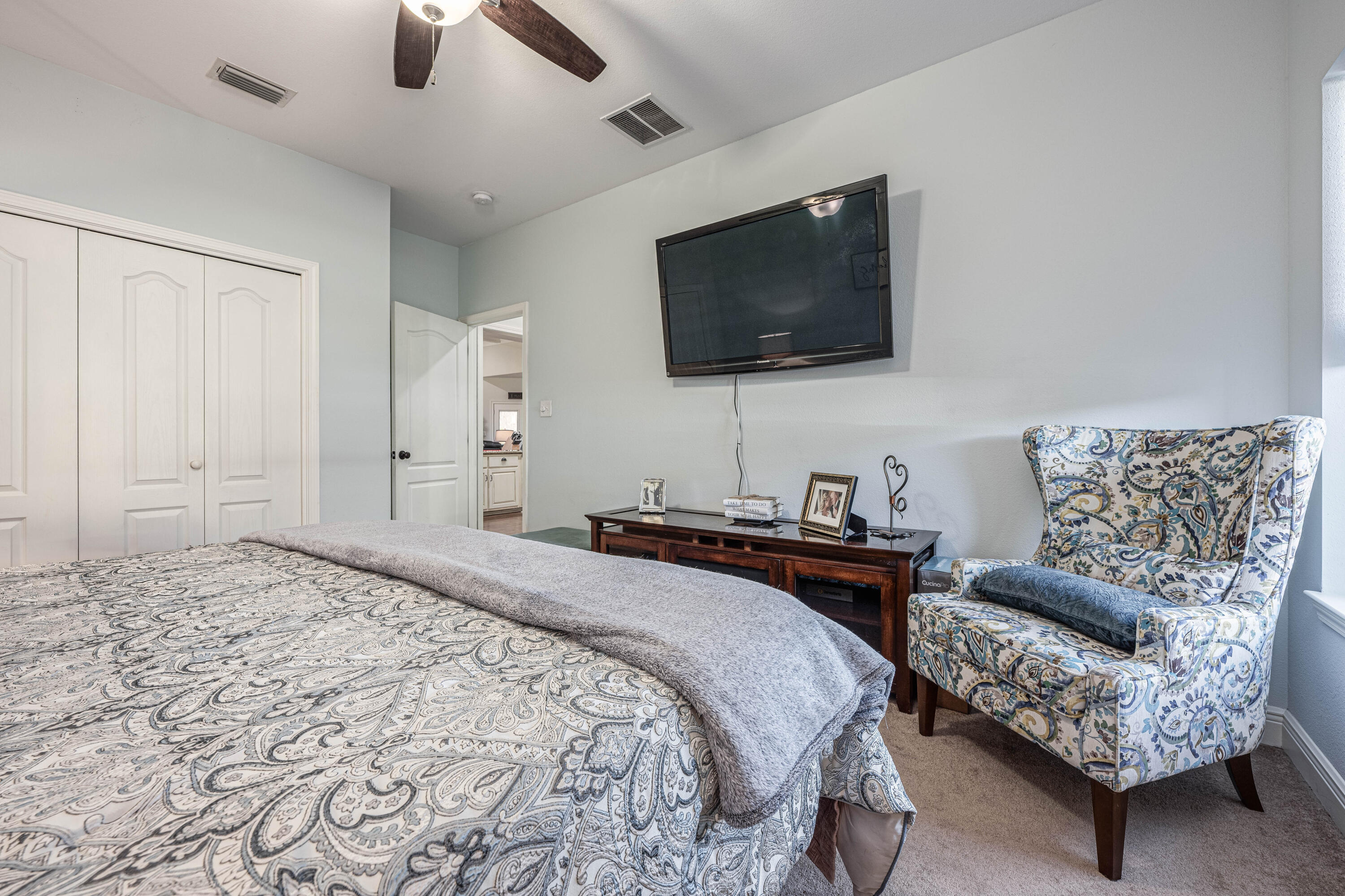 LAURELWOOD ESTATES - Residential
