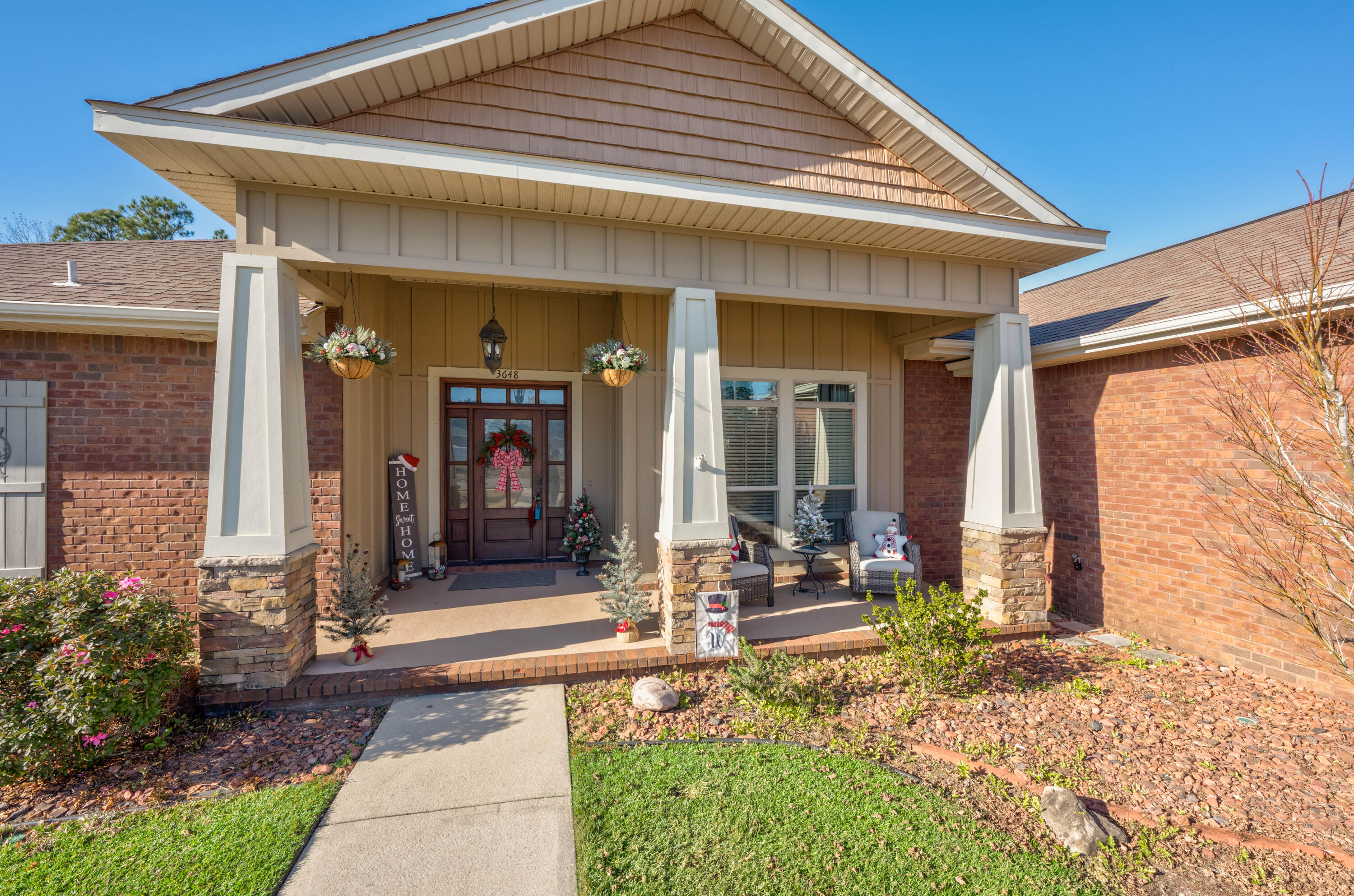 LAURELWOOD ESTATES - Residential