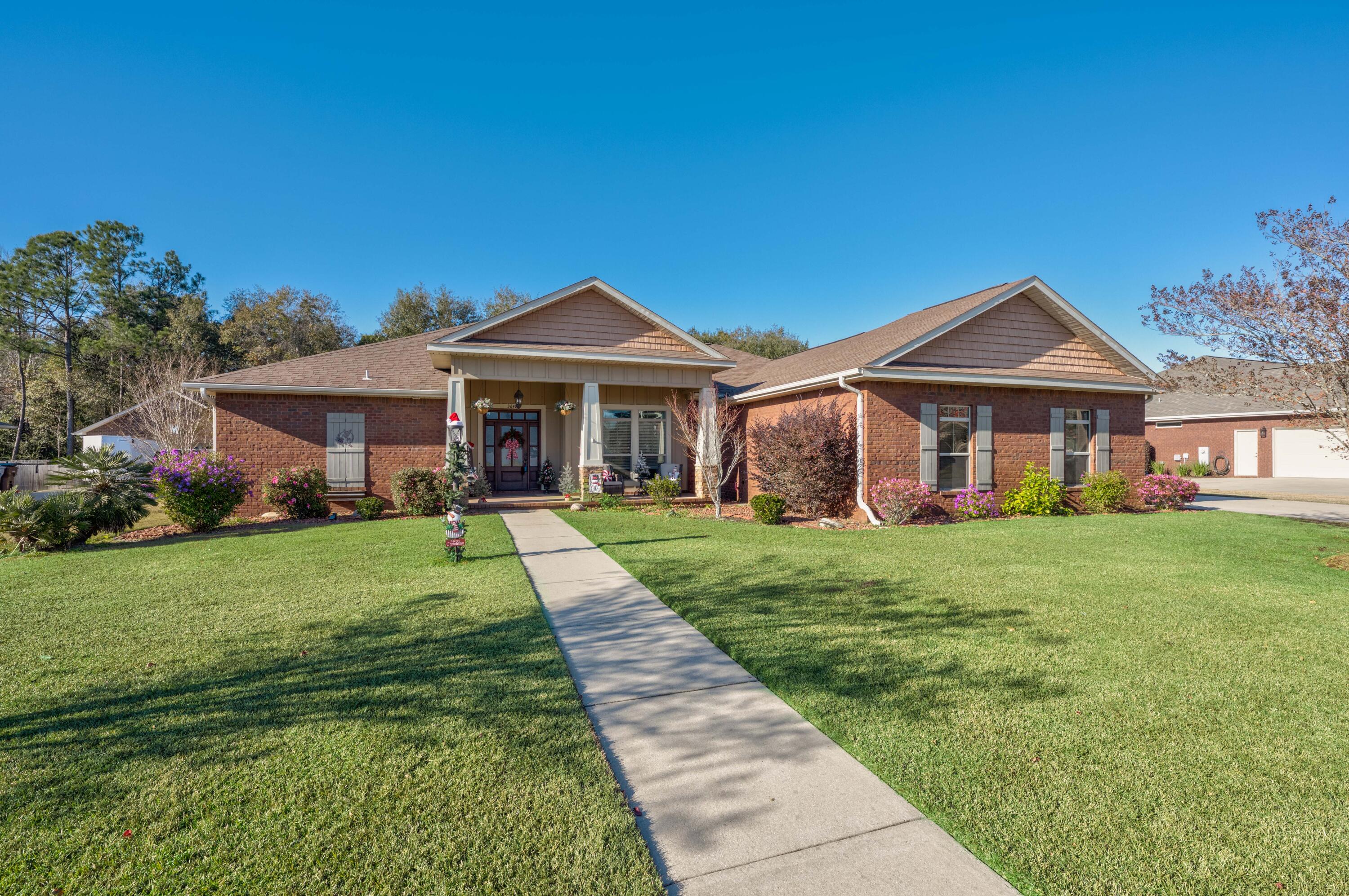 LAURELWOOD ESTATES - Residential