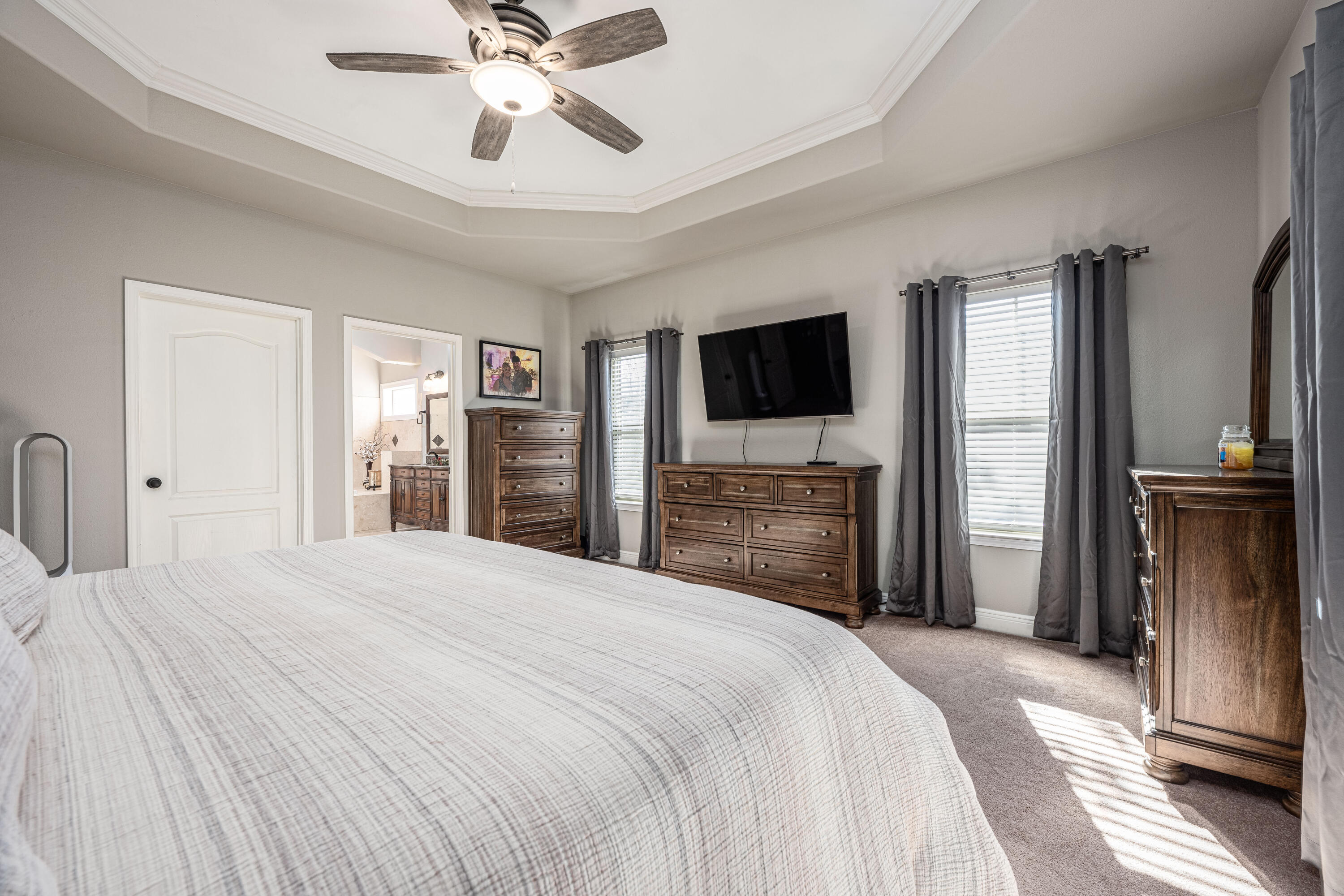 LAURELWOOD ESTATES - Residential