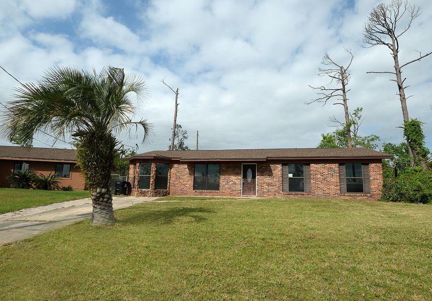 Fantastic Investment rental or Perfect primary residence.Completley renovated inside and waiting for your personal touch!This is a lot of home for the money, come take a look and check out the open floorplan! Call your Realtor and make an appointment today! Buyer to verify measurements.