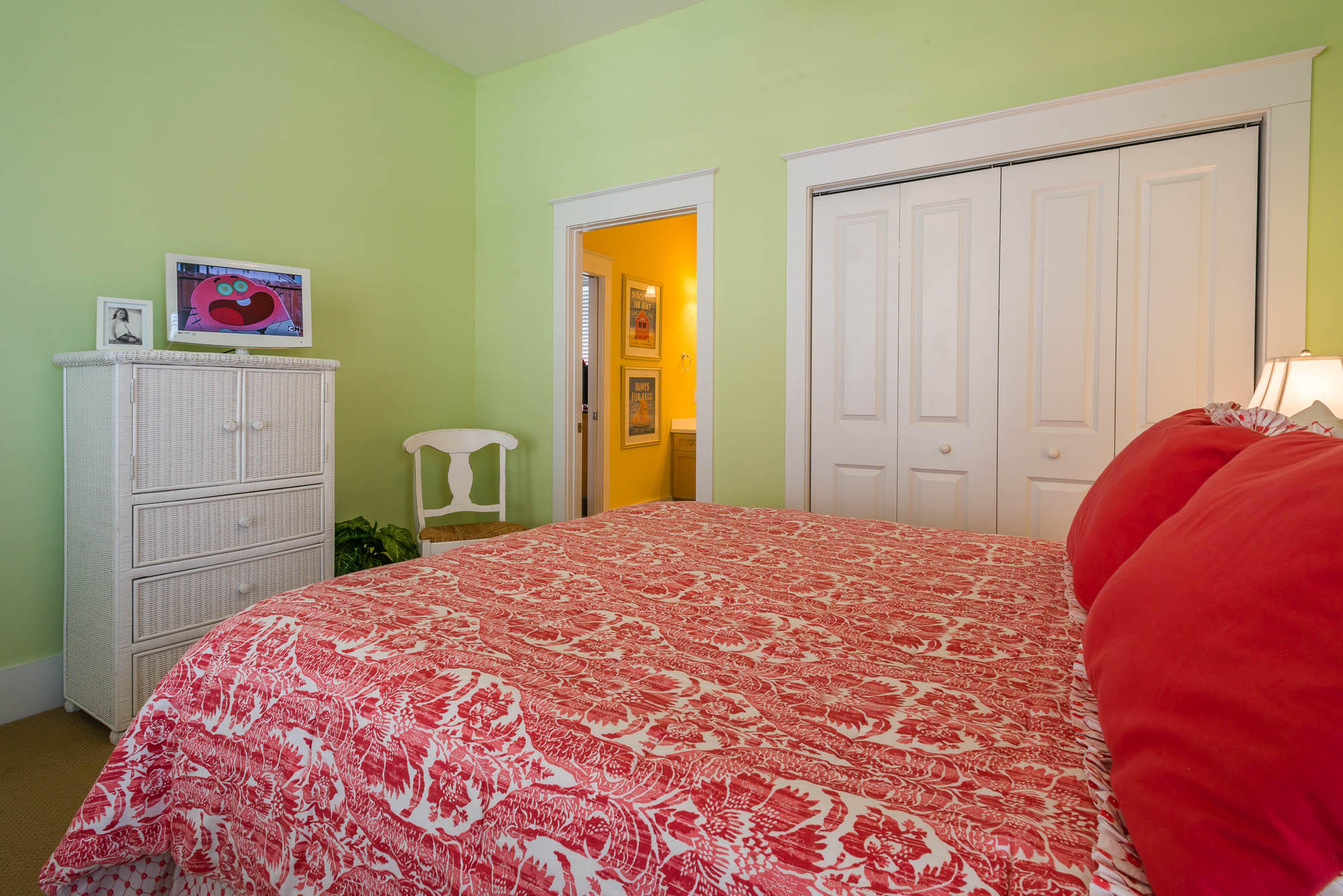 SUMMER'S EDGE - Residential