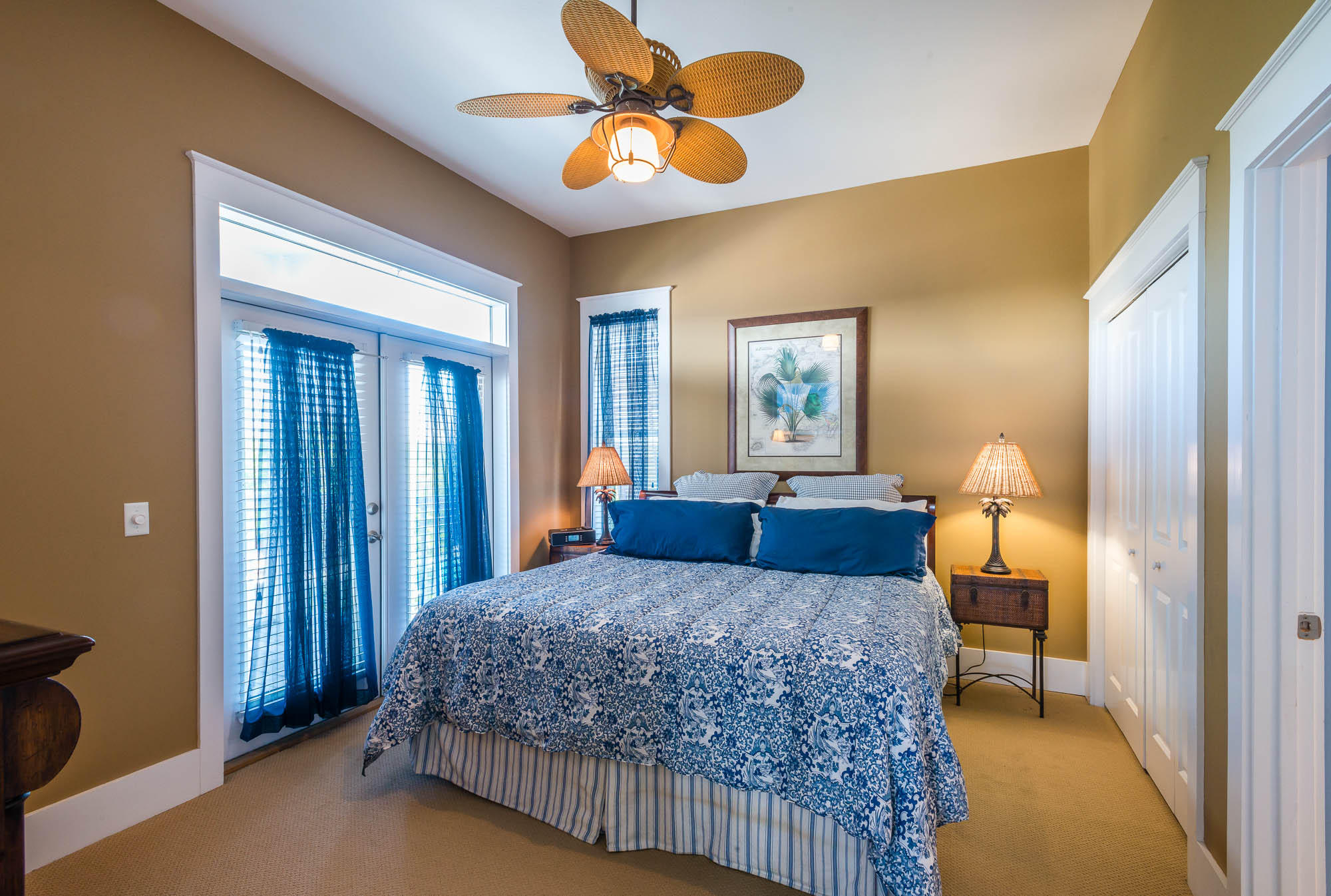 SUMMER'S EDGE - Residential