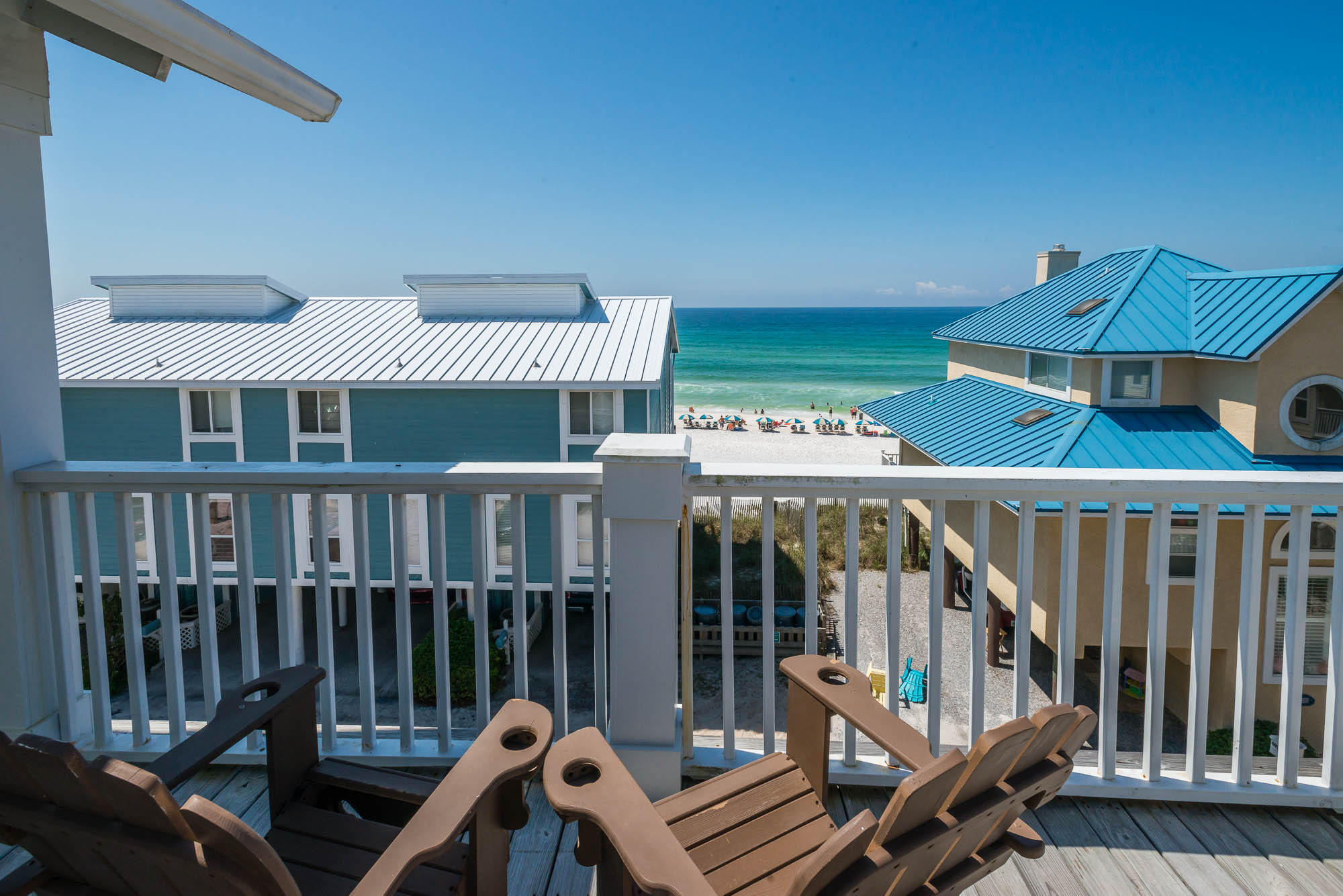 SUMMER'S EDGE - Residential