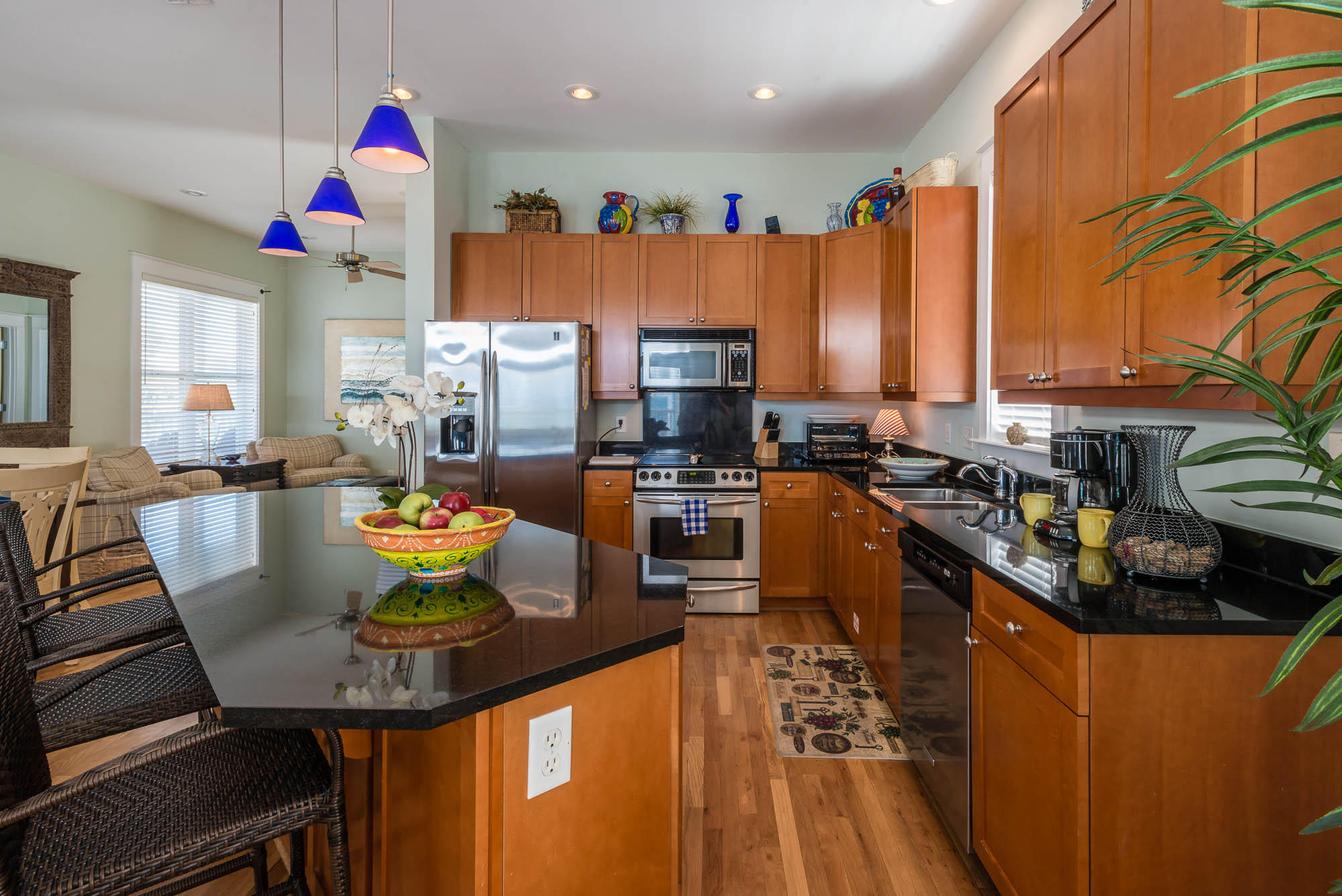 SUMMER'S EDGE - Residential