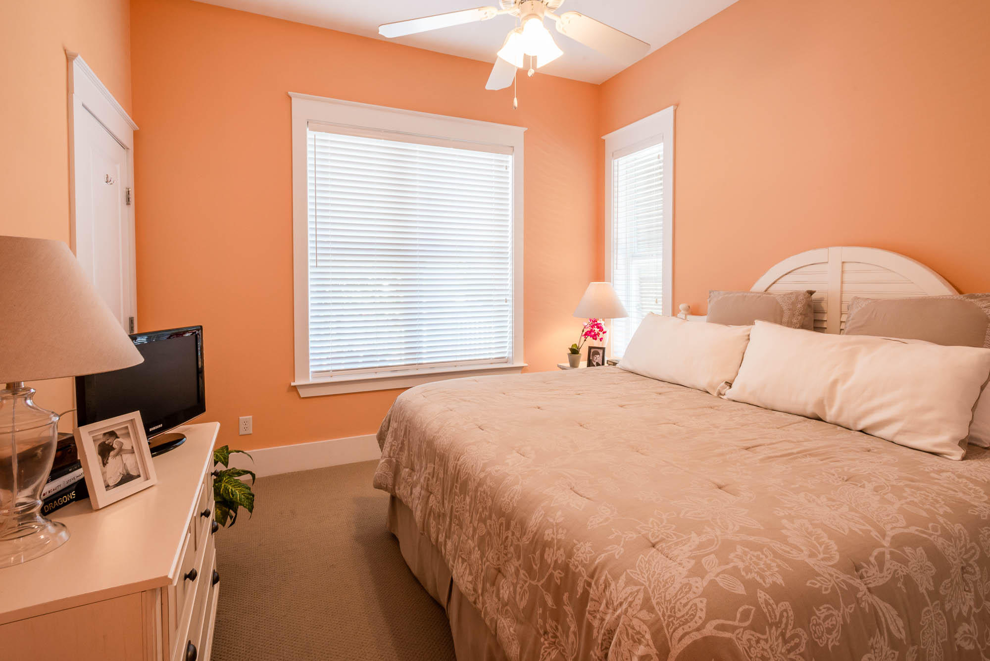 SUMMER'S EDGE - Residential