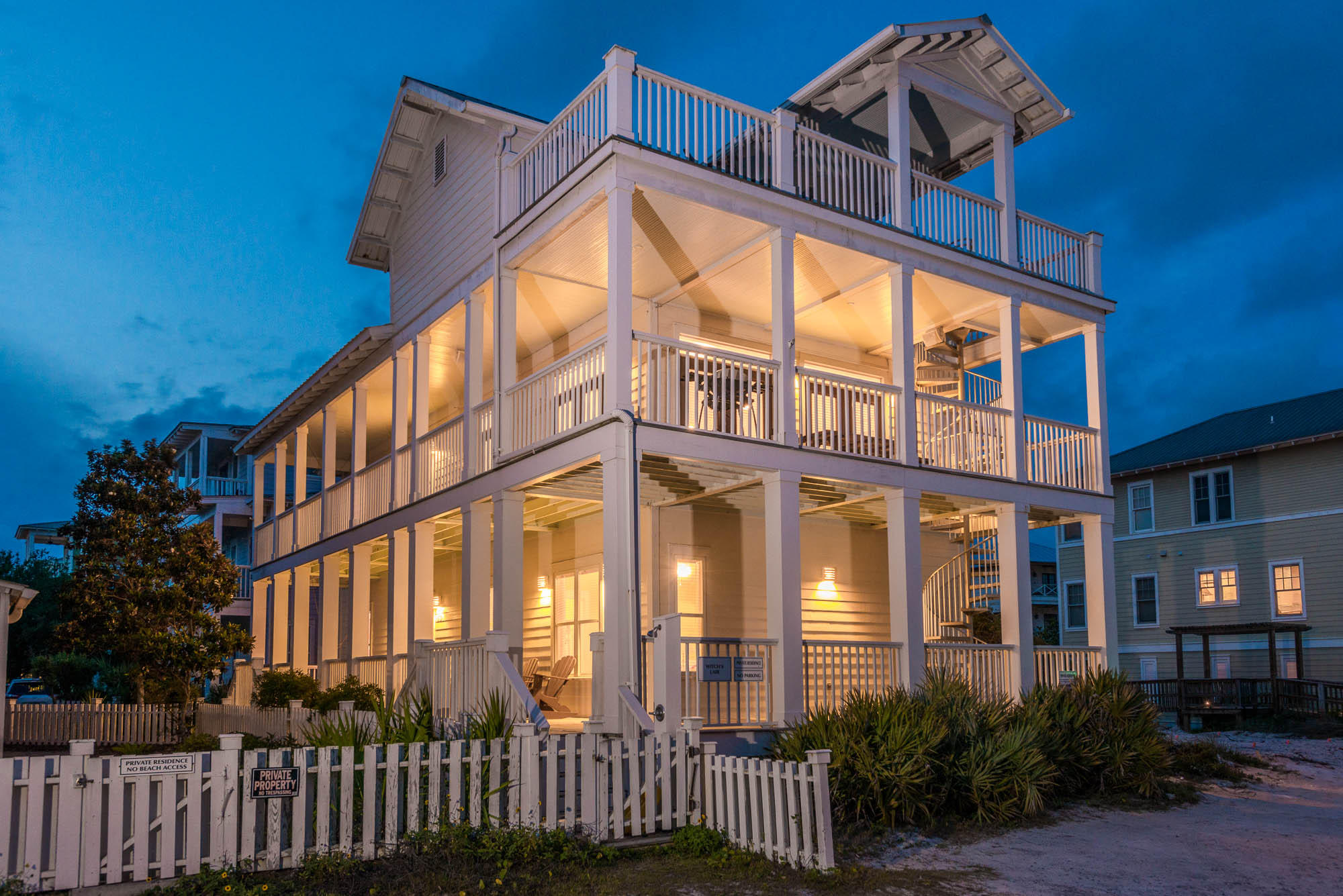 SUMMER'S EDGE - Residential