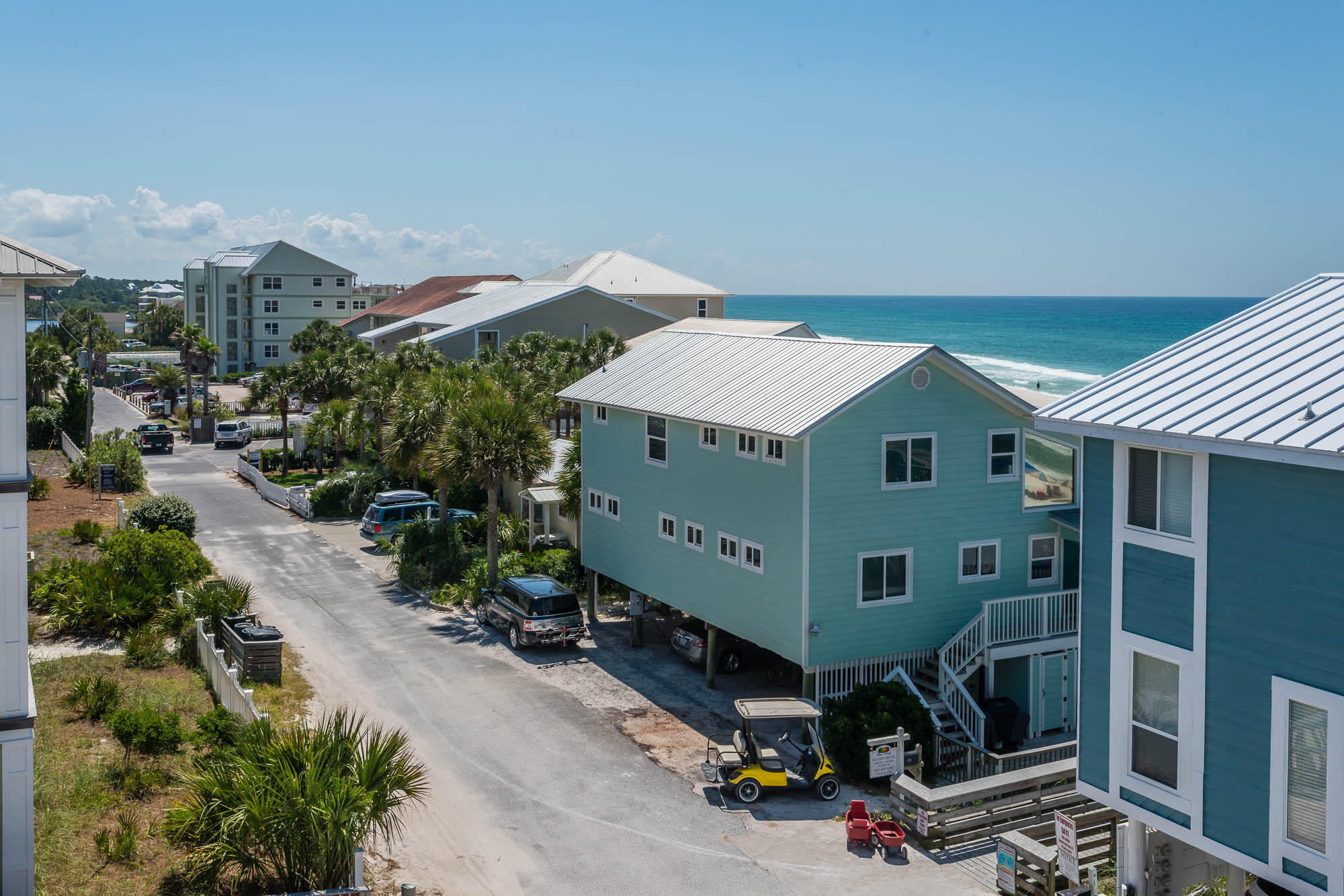 SUMMER'S EDGE - Residential