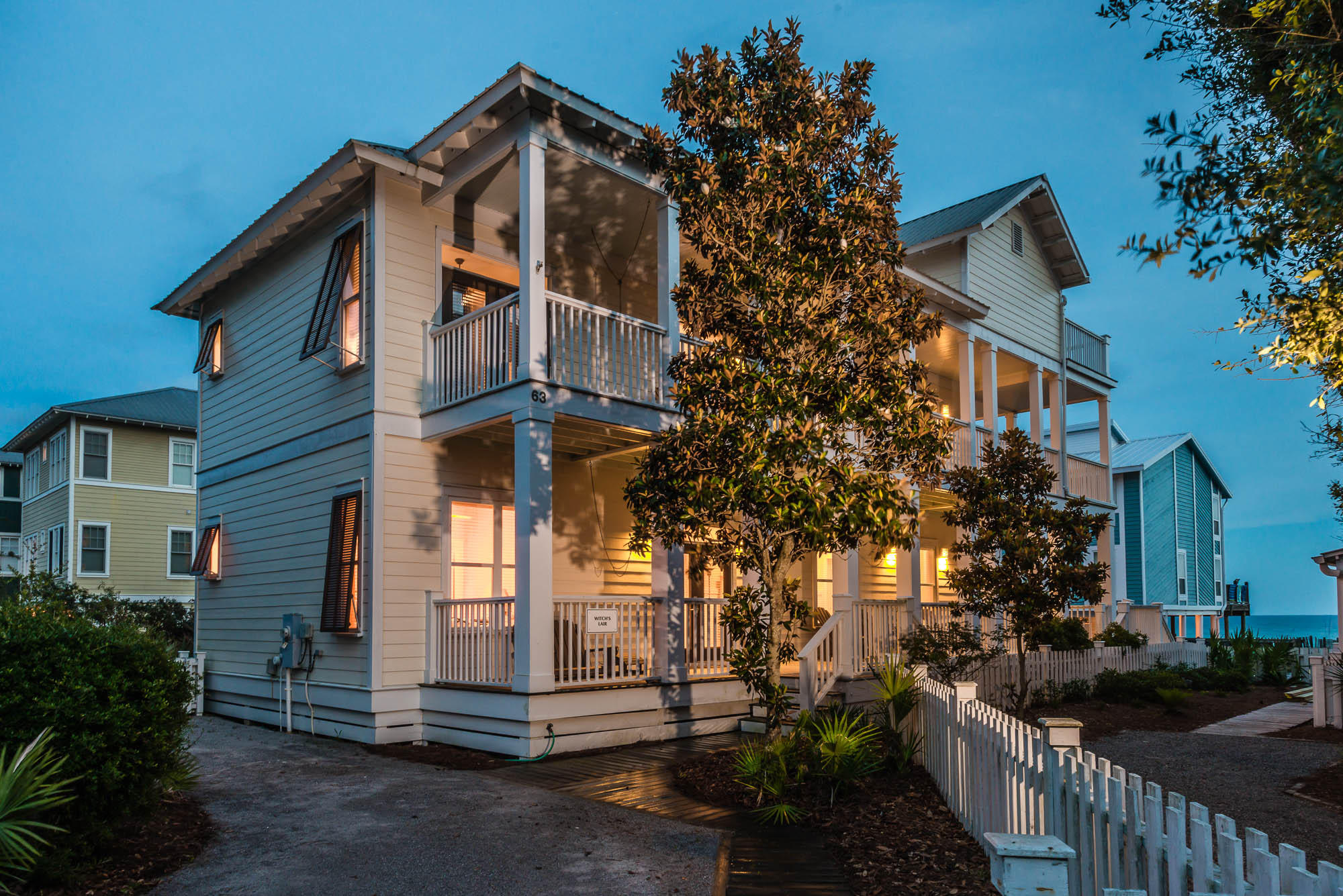 SUMMER'S EDGE - Residential