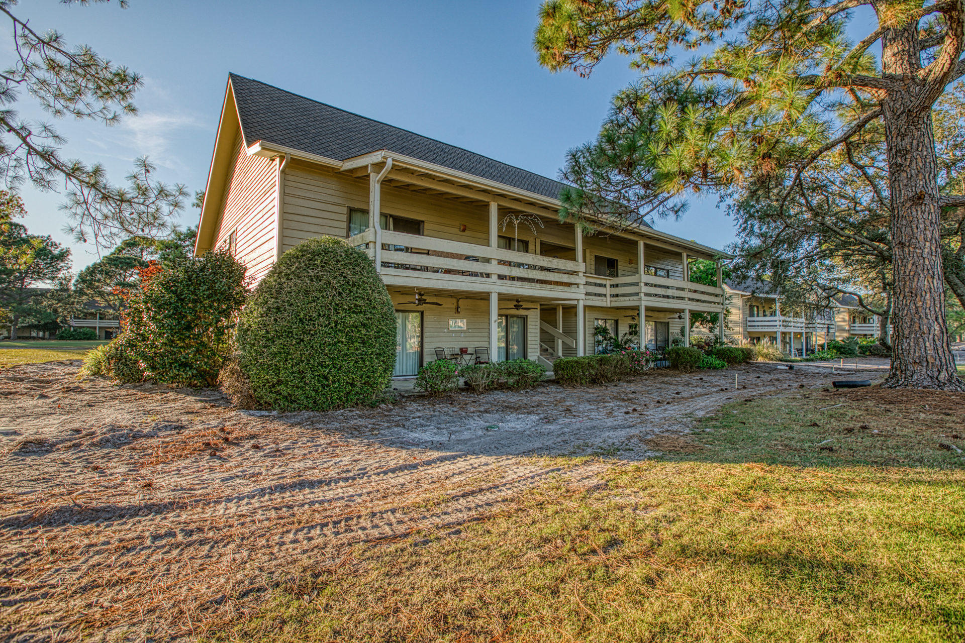 SEASCAPE CONDO GARDEN VILLA - Residential