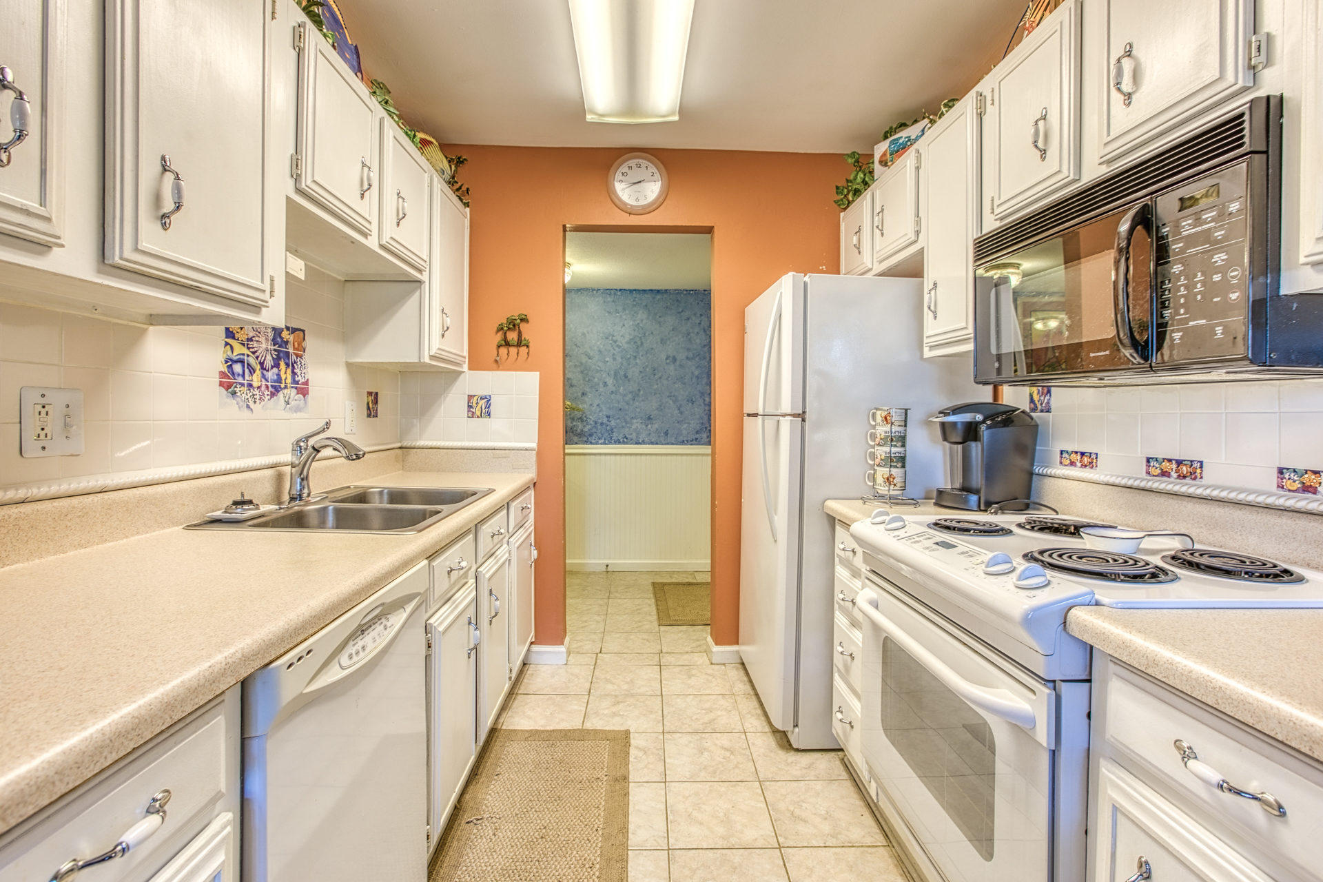 SEASCAPE CONDO GARDEN VILLA - Residential