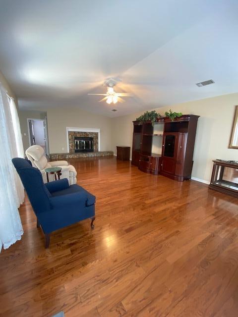DONLABROOK GARDYNS - Residential
