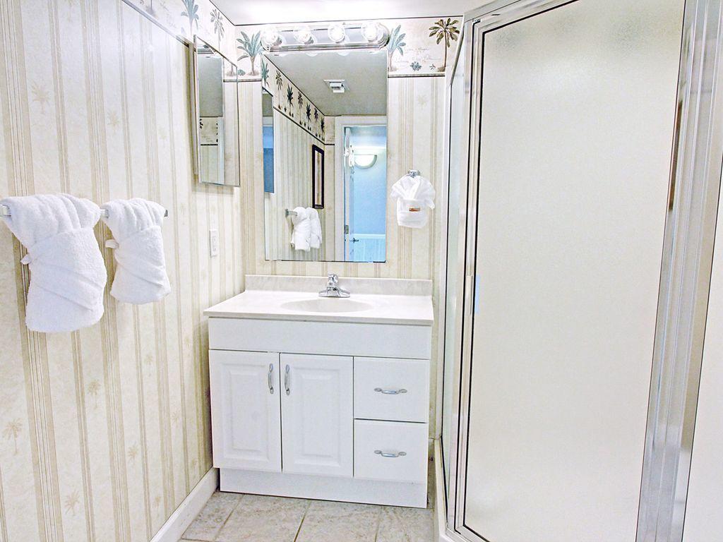 PELICAN ISLE - Residential