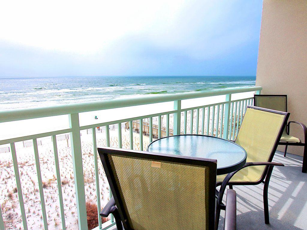 PELICAN ISLE - Residential